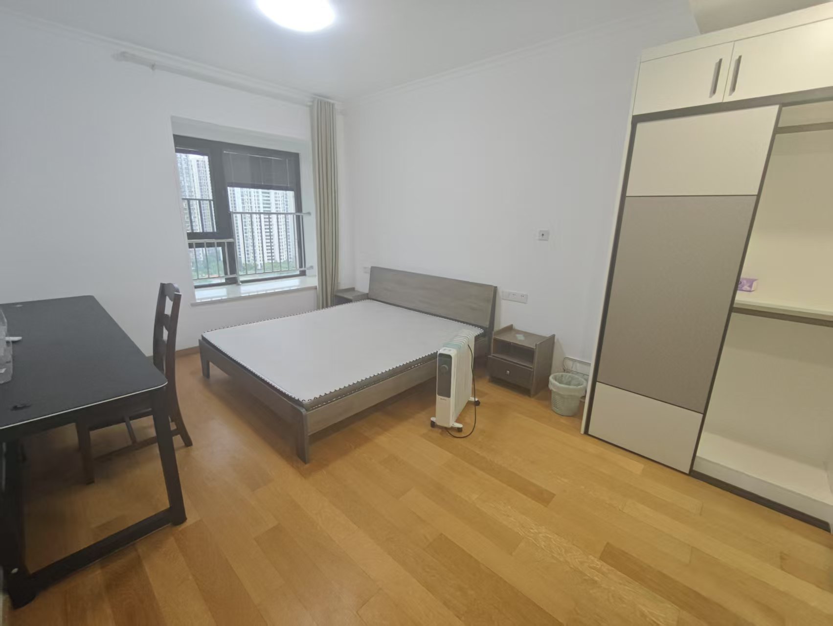 中兴兰溪荟 3室2厅2卫 133m&sup2;