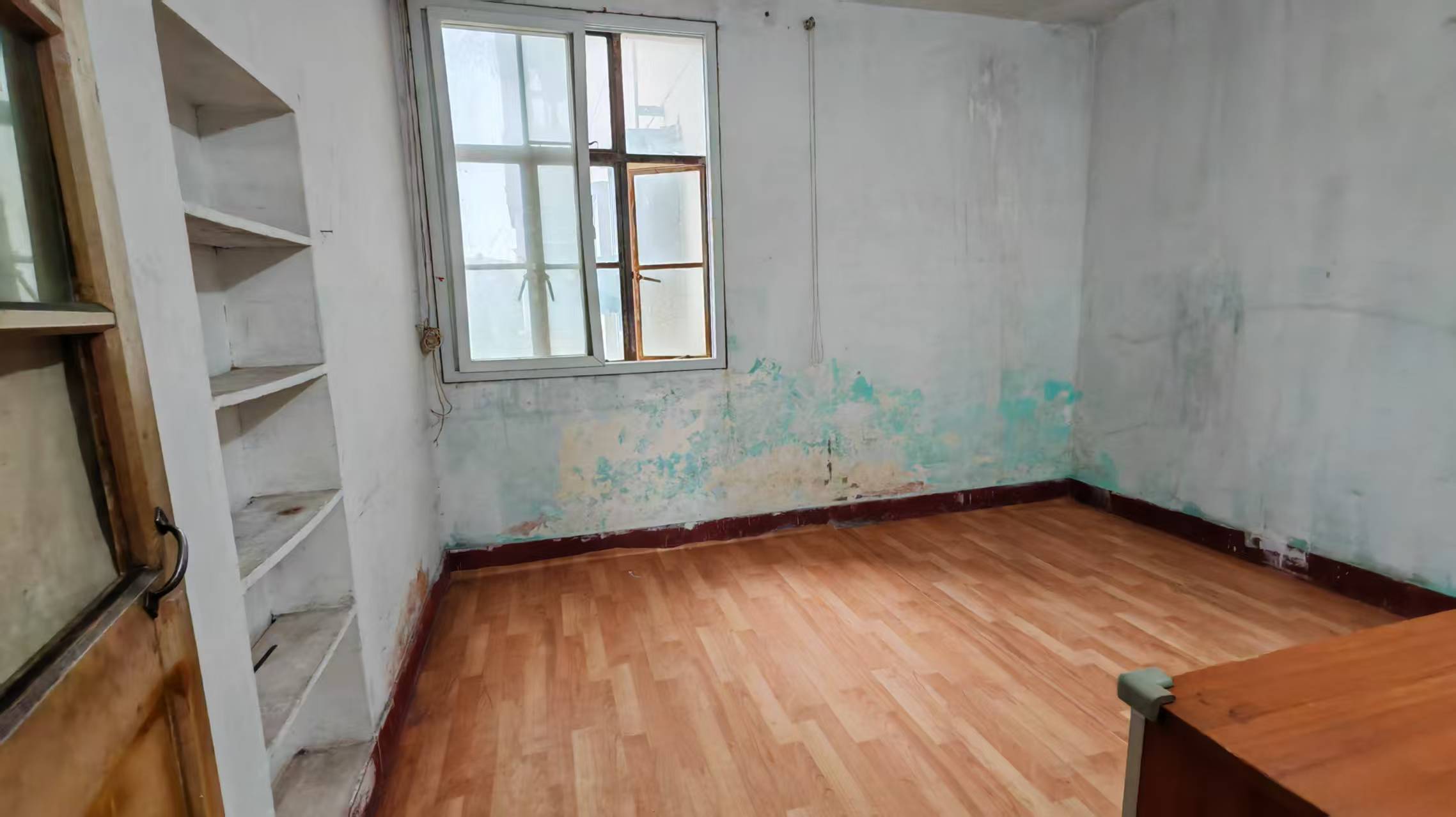 虹桥新村(朝霞路) 3室1厅1卫 72m&sup2;