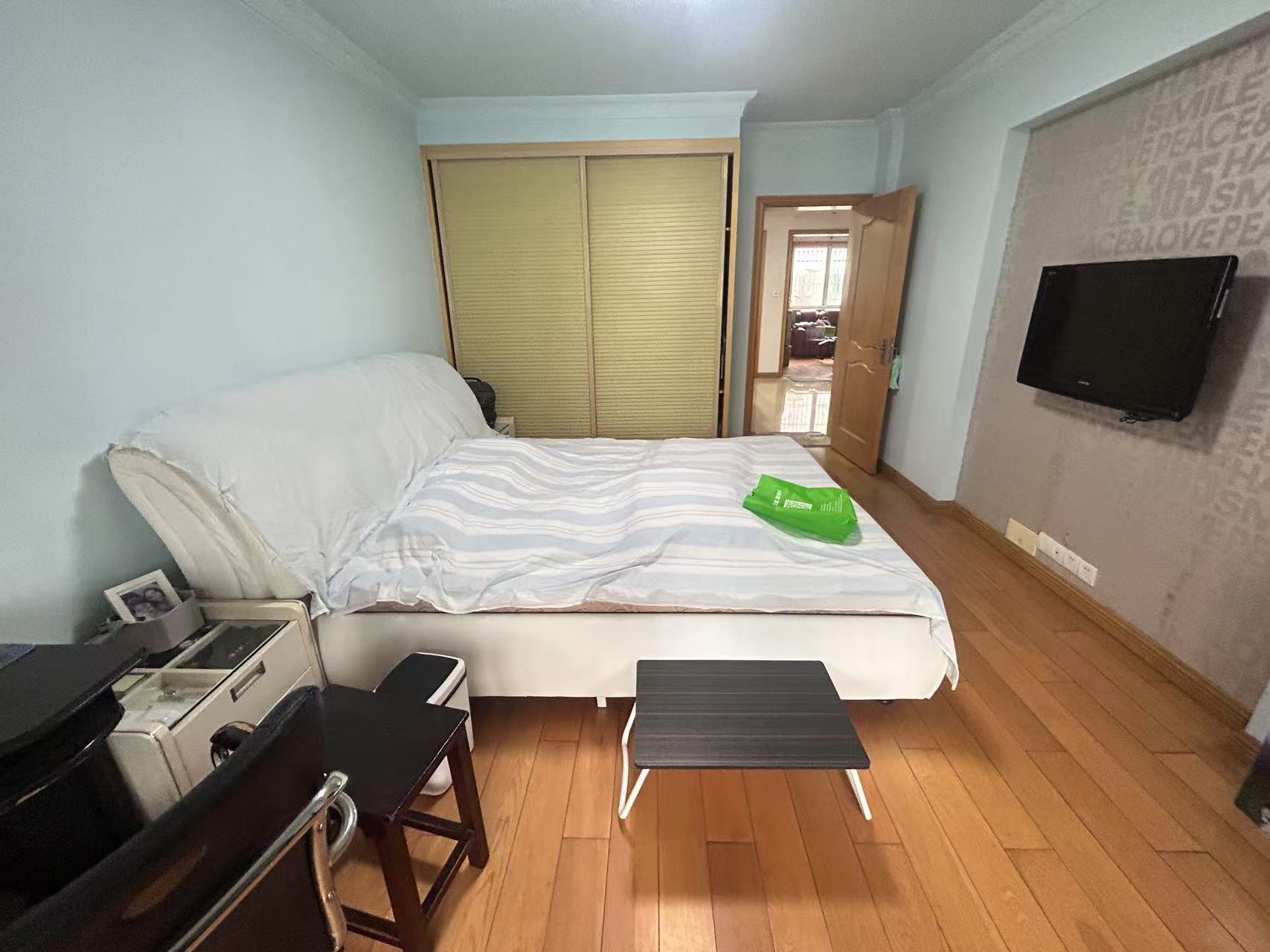 怡园新邸 3室2厅1卫 127m&sup2;
