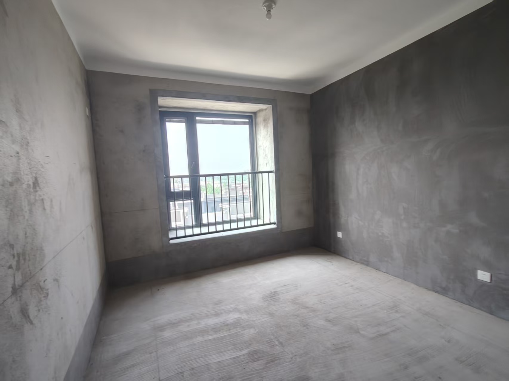 神辉上麟府 5室2厅3卫 189.00m&sup2;