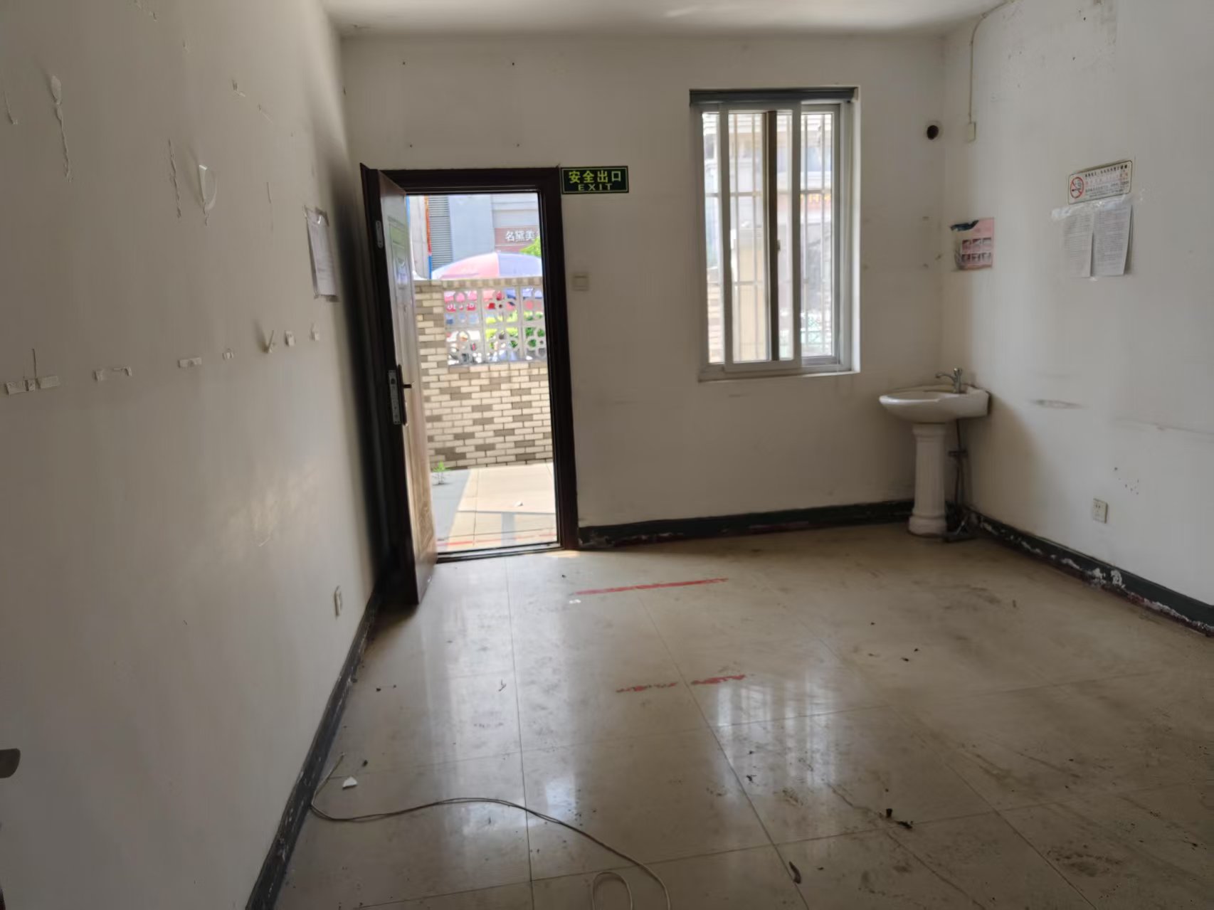 新建路新村(新建花苑) 3室1厅1卫 80m&sup2;