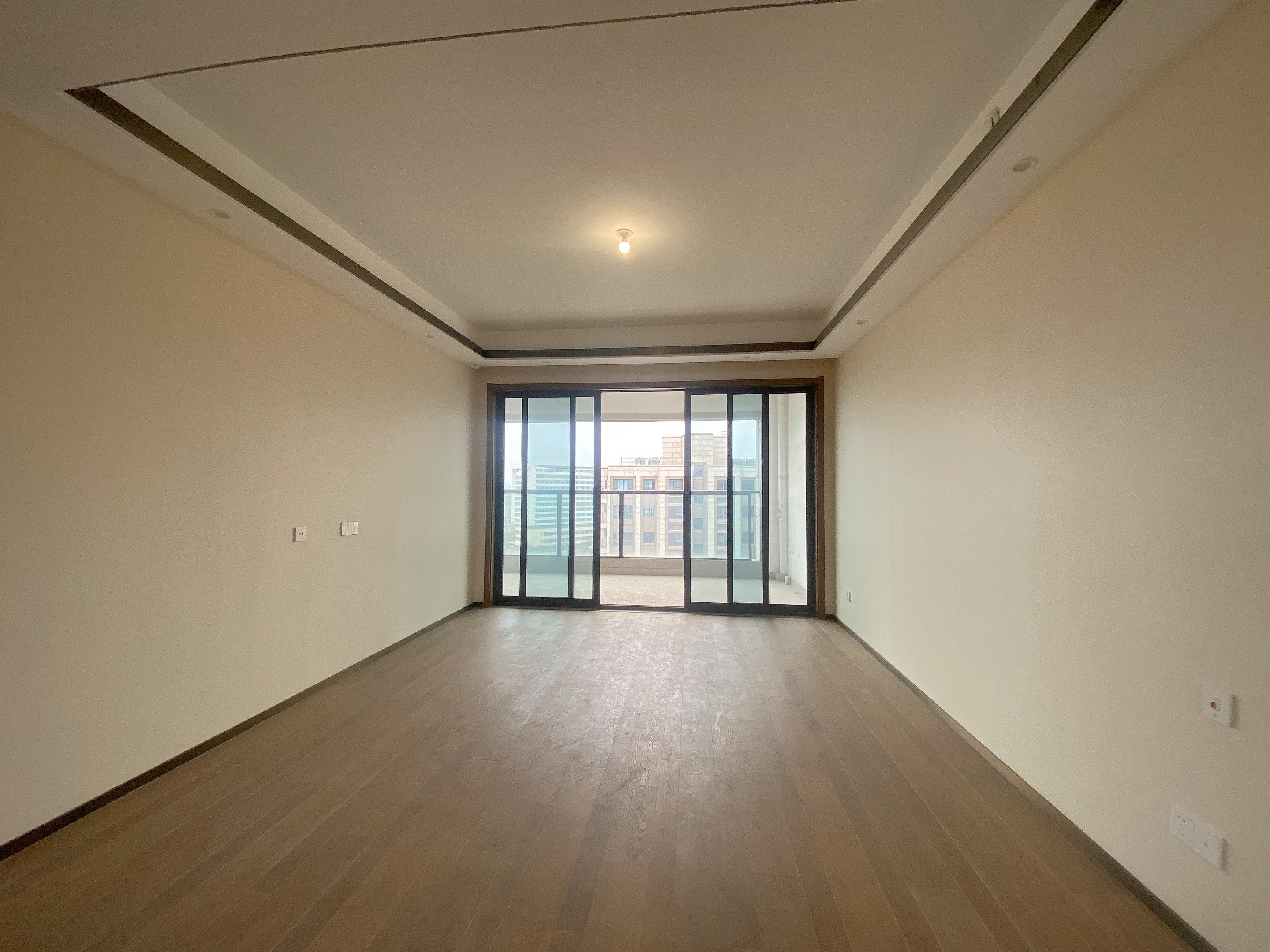 远创东樾 3室2厅2卫 124.32m&sup2;