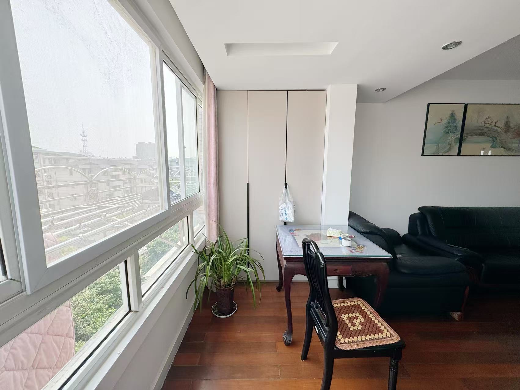 东方花苑 3室2厅1卫 107.00m&sup2;