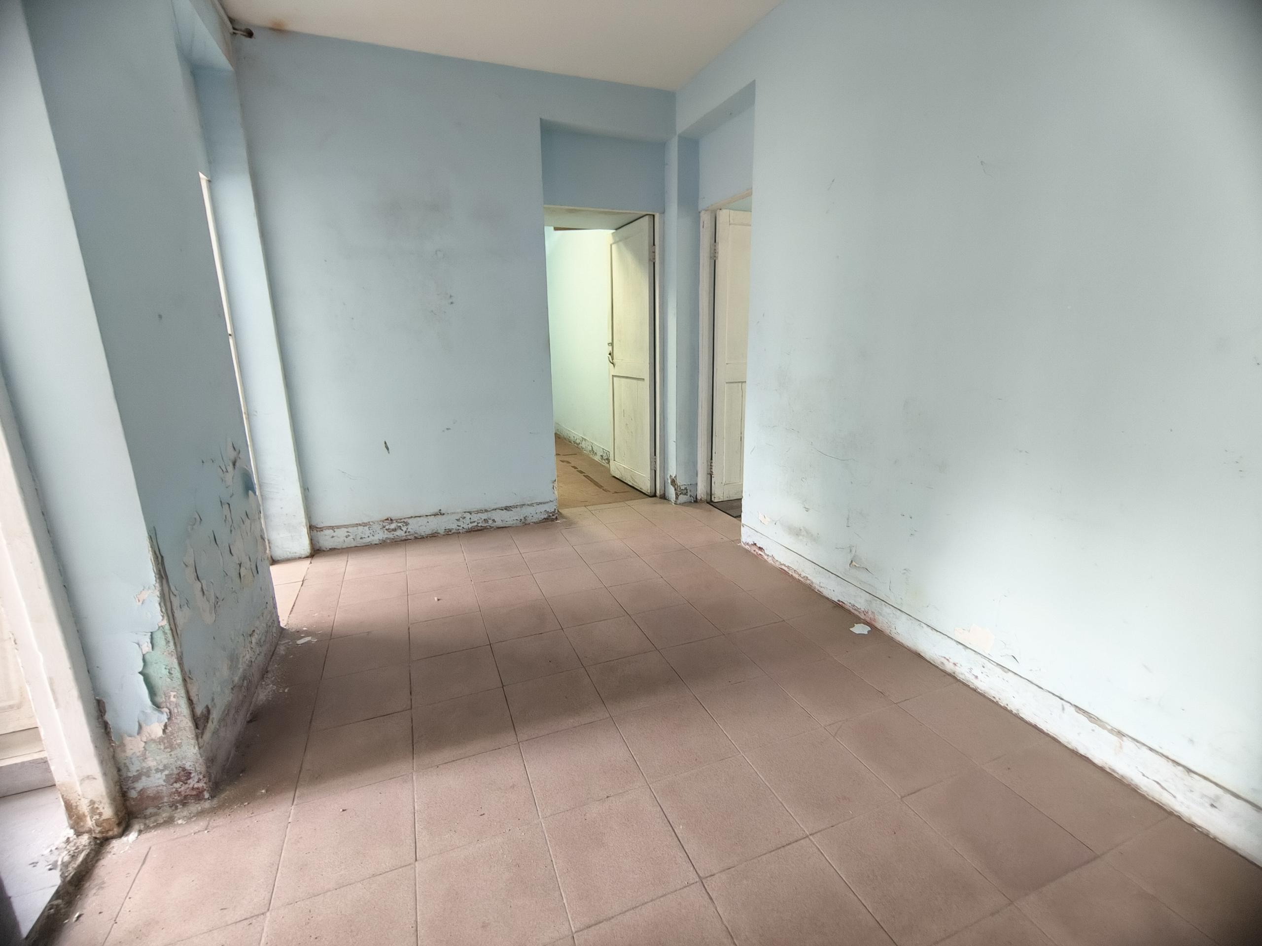 易家桥新村 3室1厅1卫 51.72m&sup2;