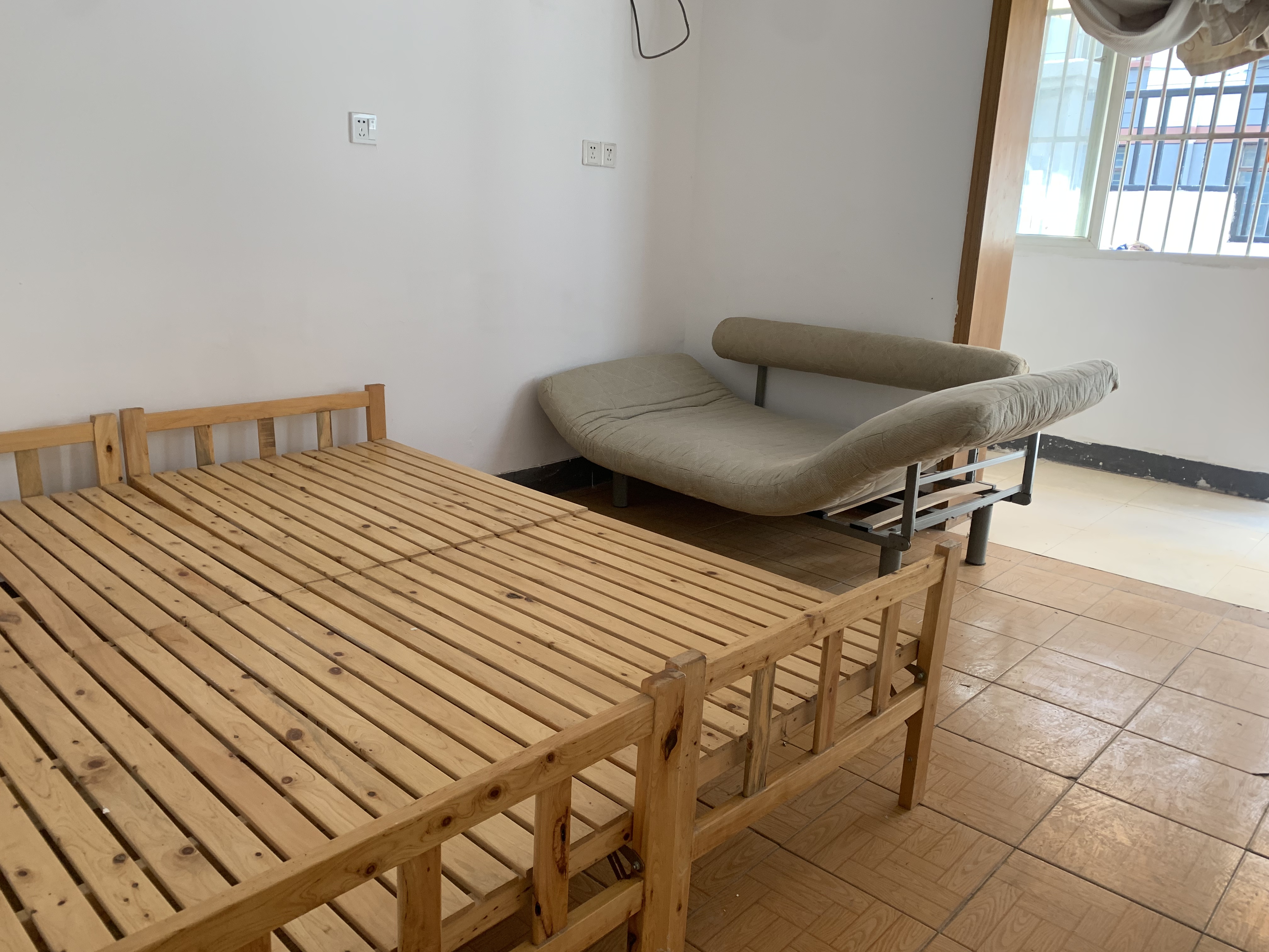 望江楼小区 2室1厅1卫 59m&sup2;
