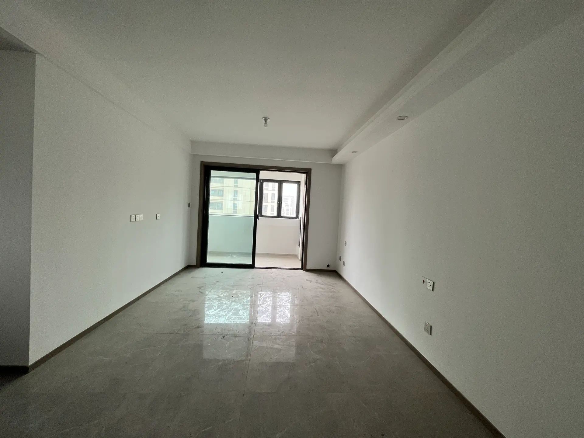华禧铭苑 3室1厅1卫 102m&sup2;