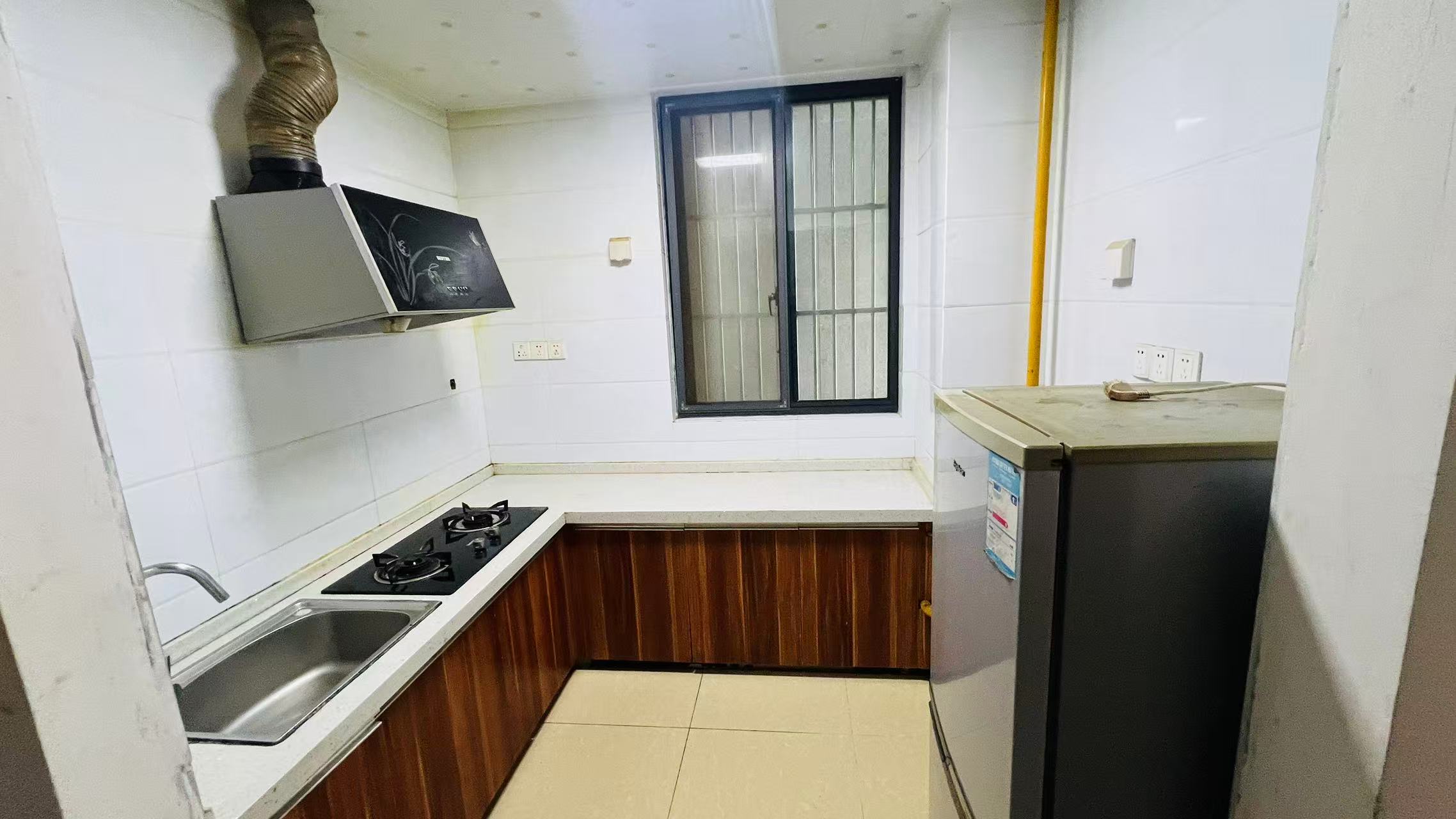 金色城品 2室2厅1卫 85m&sup2;
