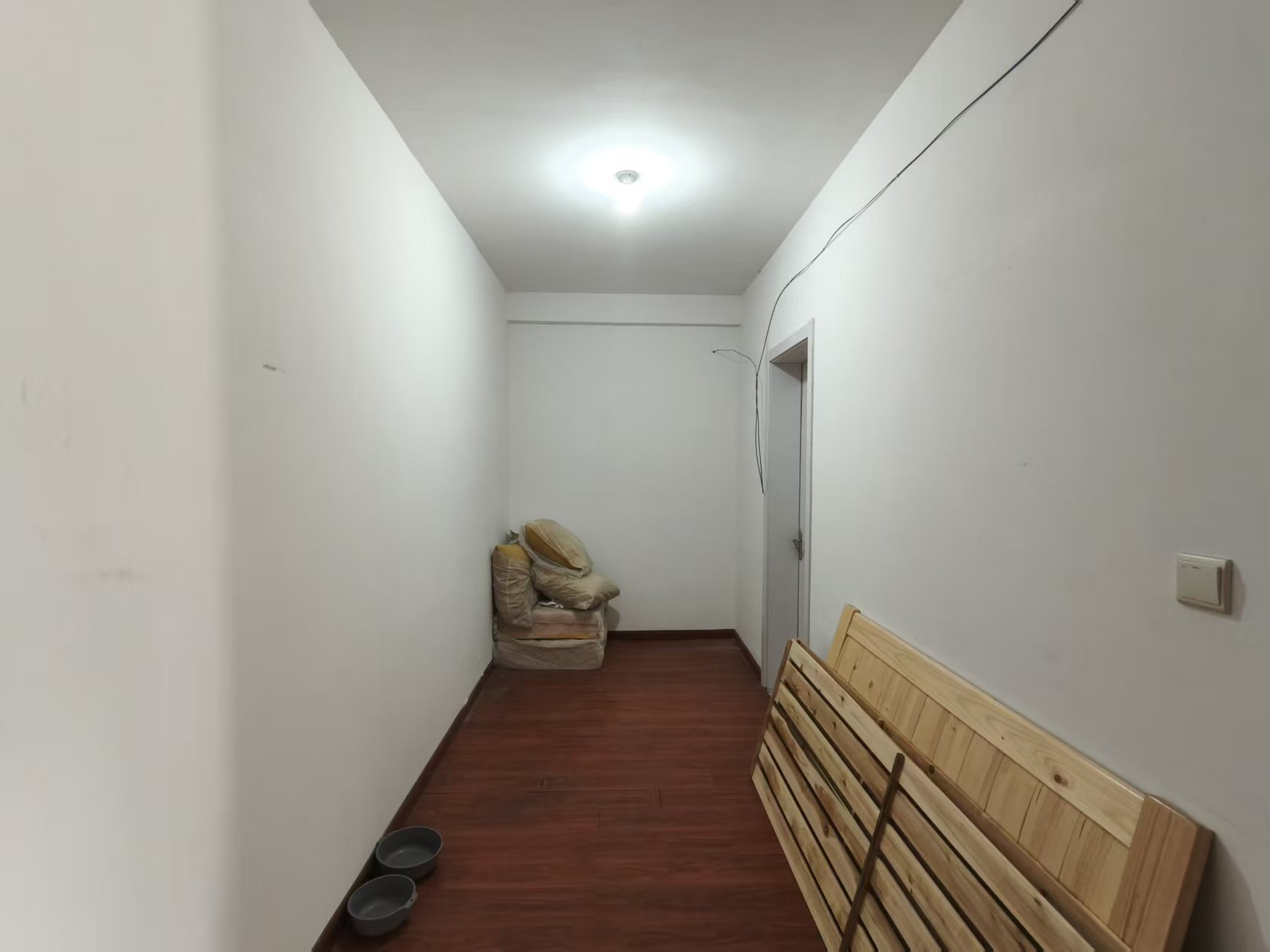 果园南苑 1室1厅1卫 95.00m²