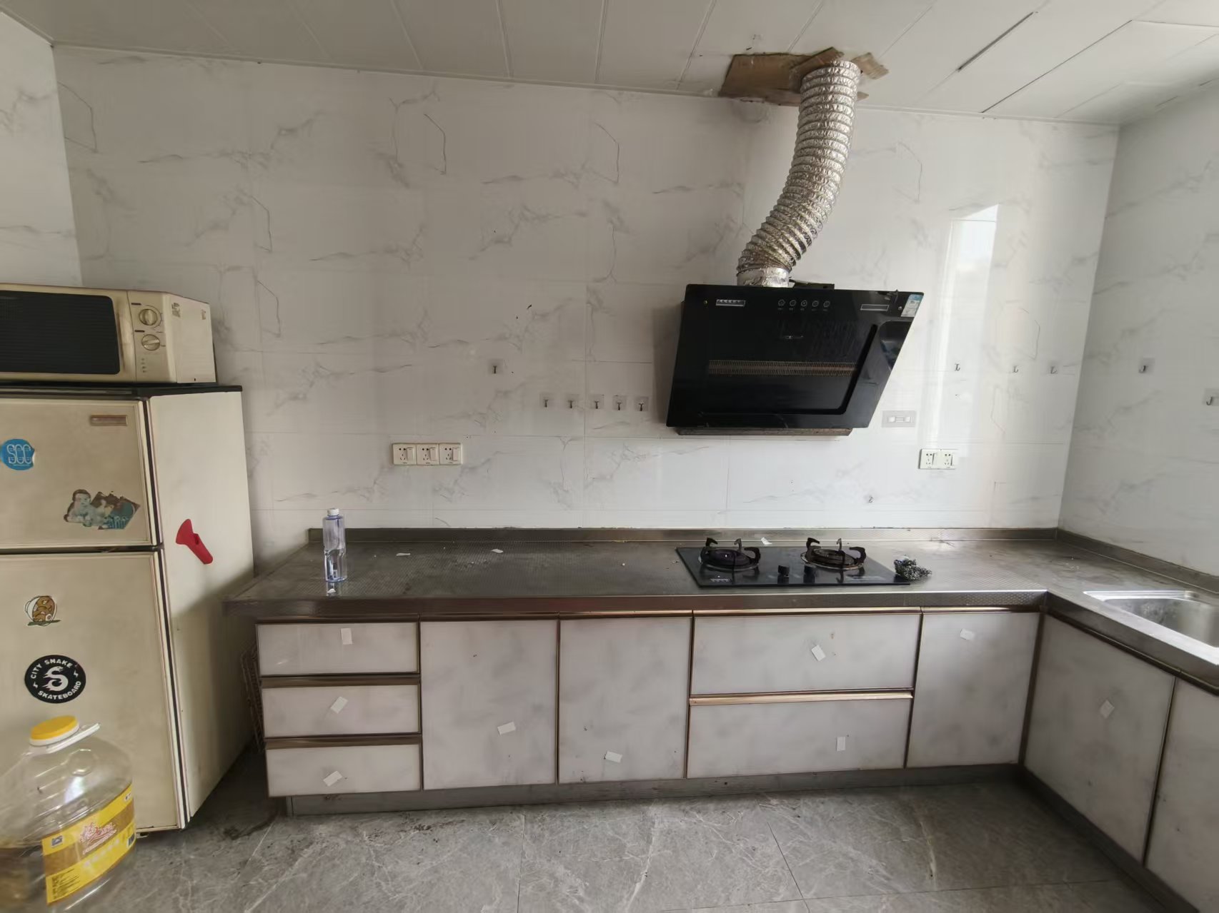 果园南苑 1室1厅1卫 95.00m&sup2;