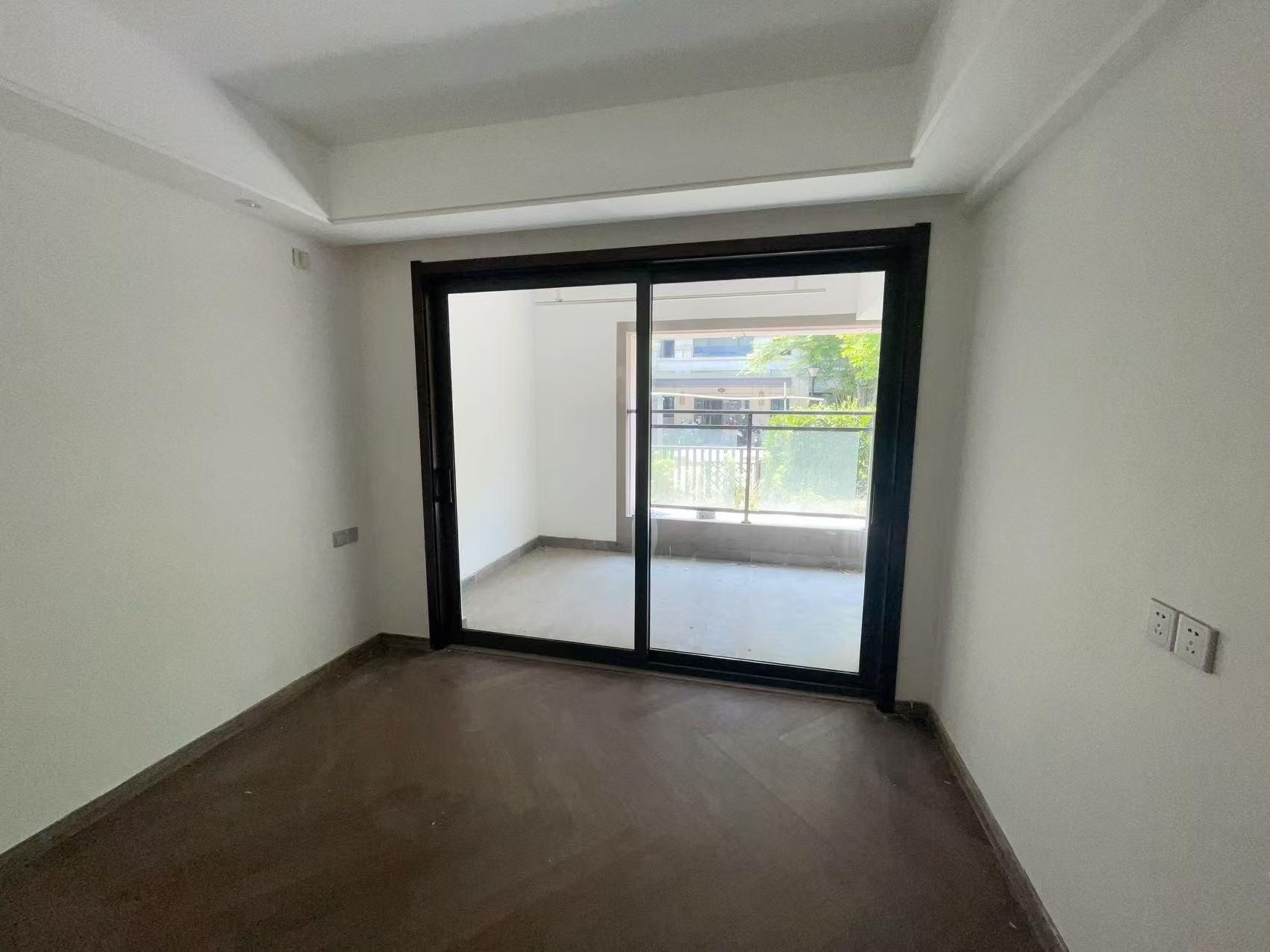 远创紫樾台 4室2厅2卫 336m&sup2;