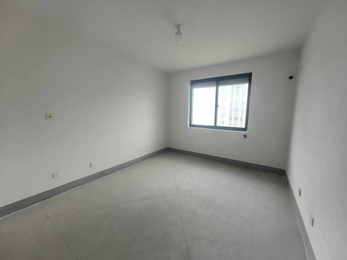 兴石花园 3室2厅1卫 106m&sup2;