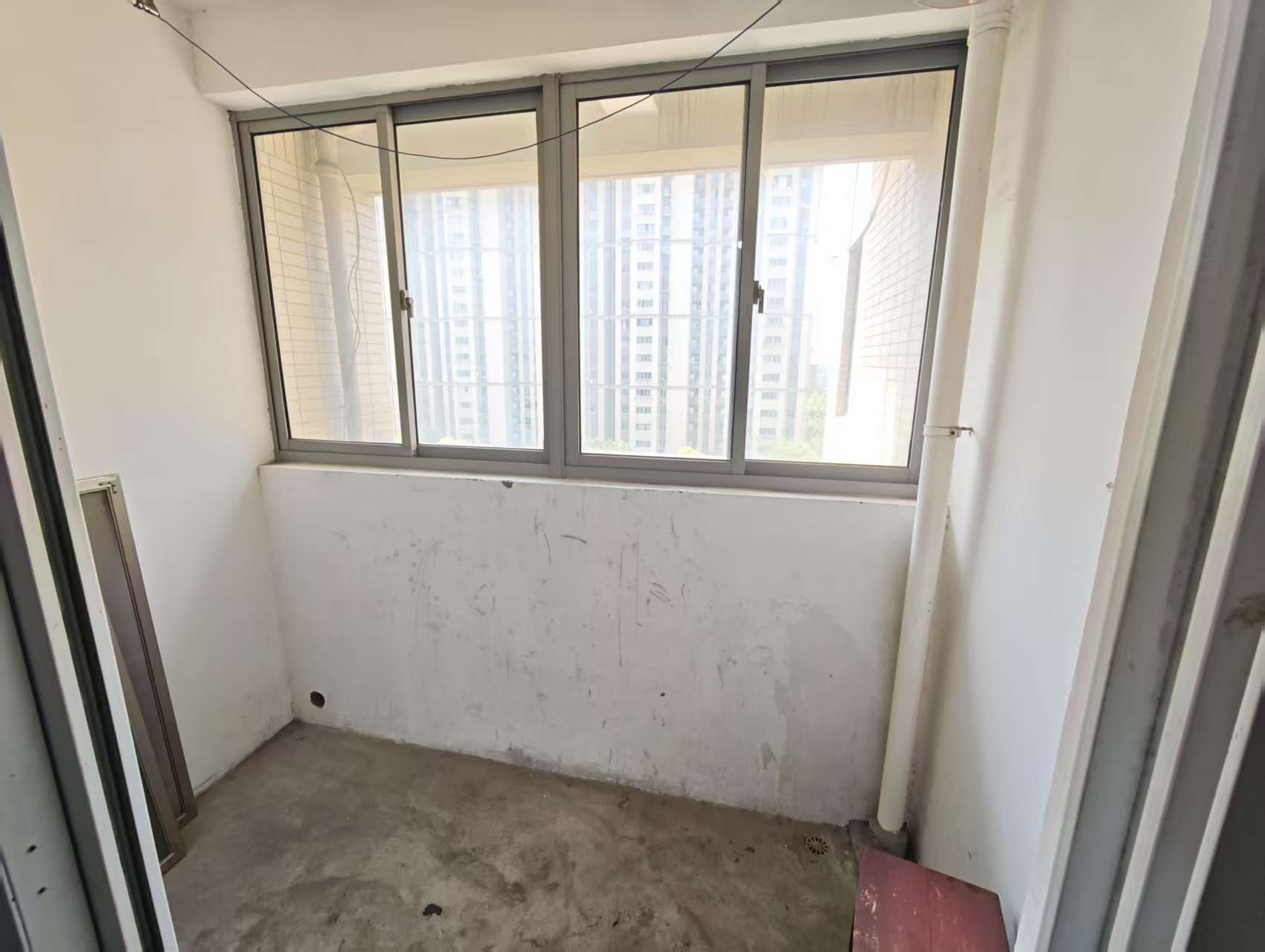 世濠花园 3室2厅1卫 92.50m&sup2;