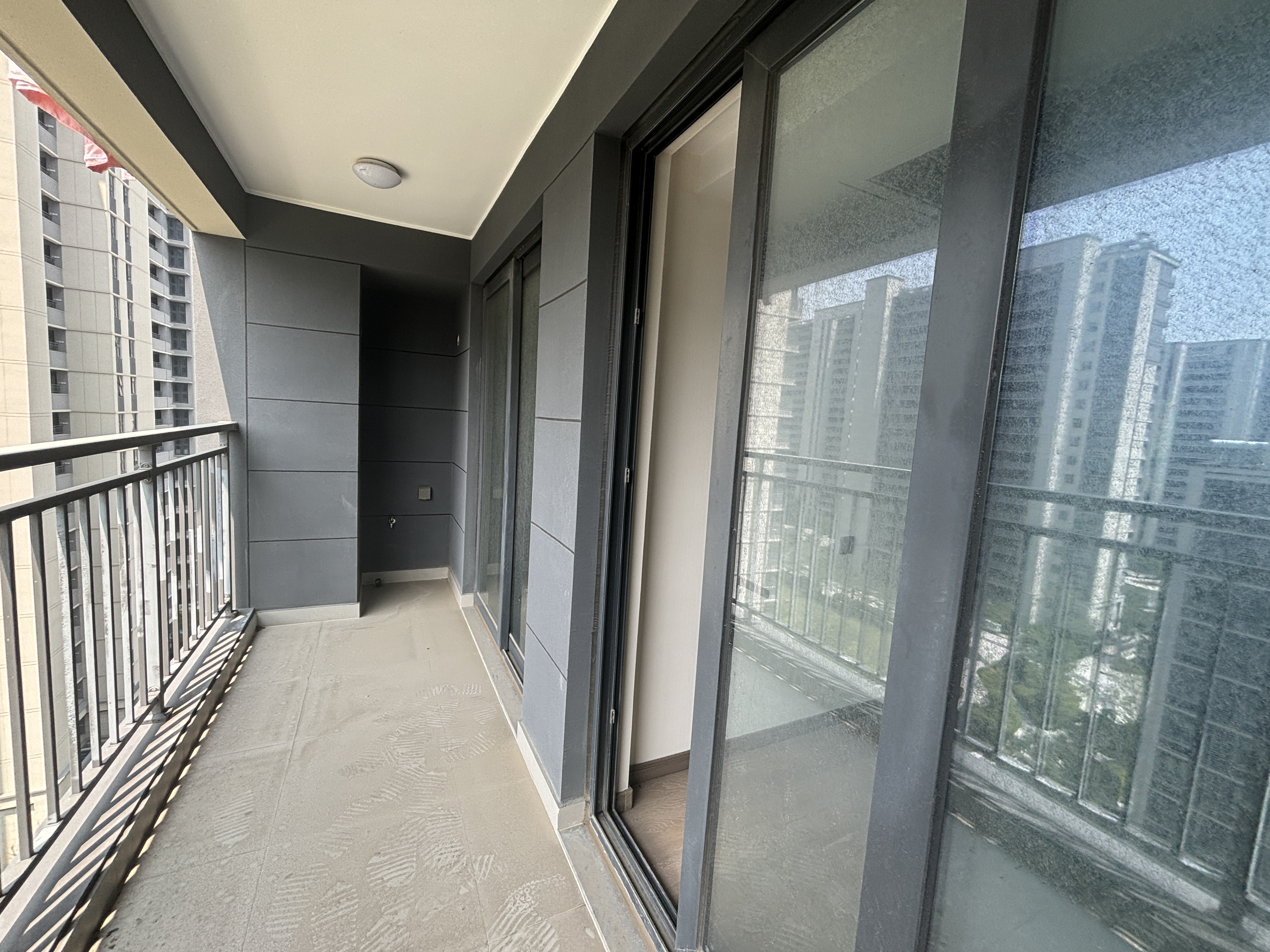 万科时代之光 3室2厅1卫 93m&sup2;