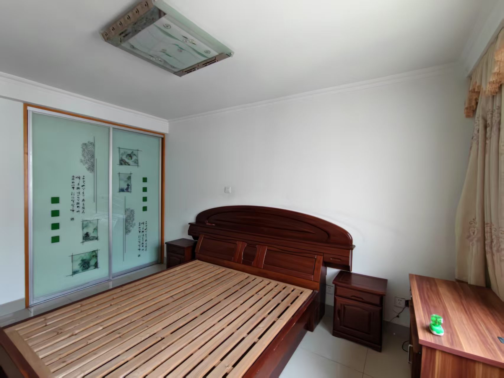 越江新村 3室2厅1卫 120m&sup2;