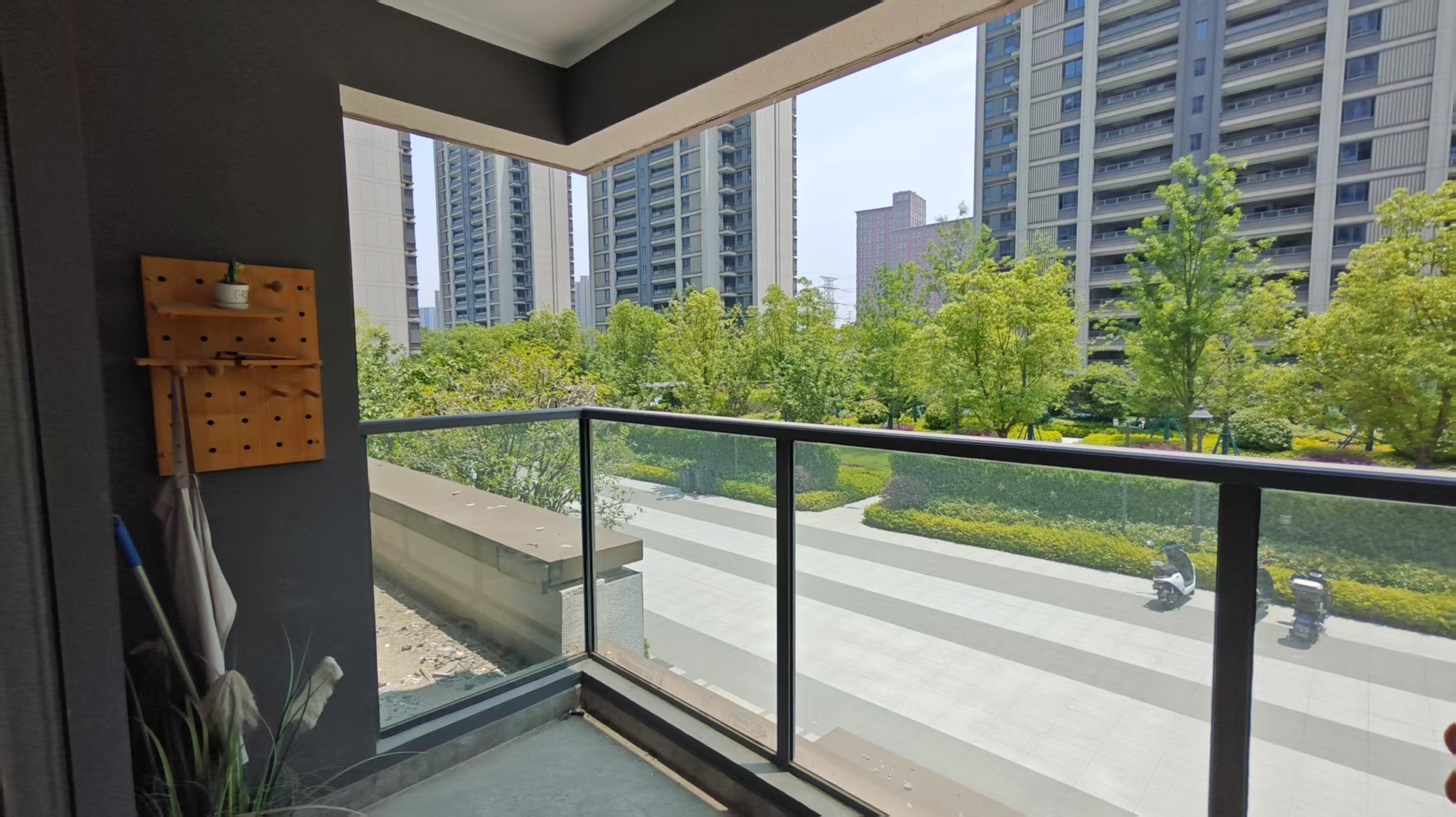北纬31度 4室2厅2卫 133m&sup2;
