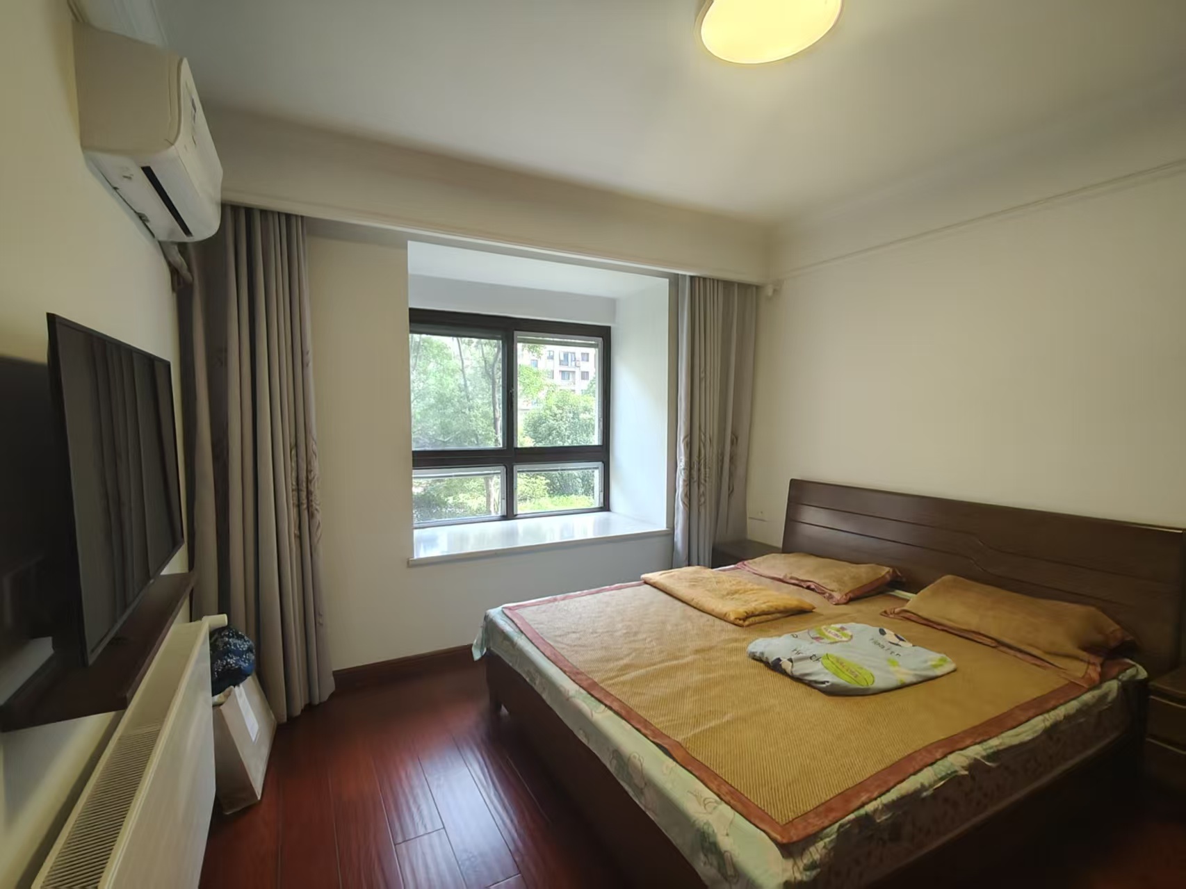 中梁望府 3室2厅2卫 128.00m&sup2;