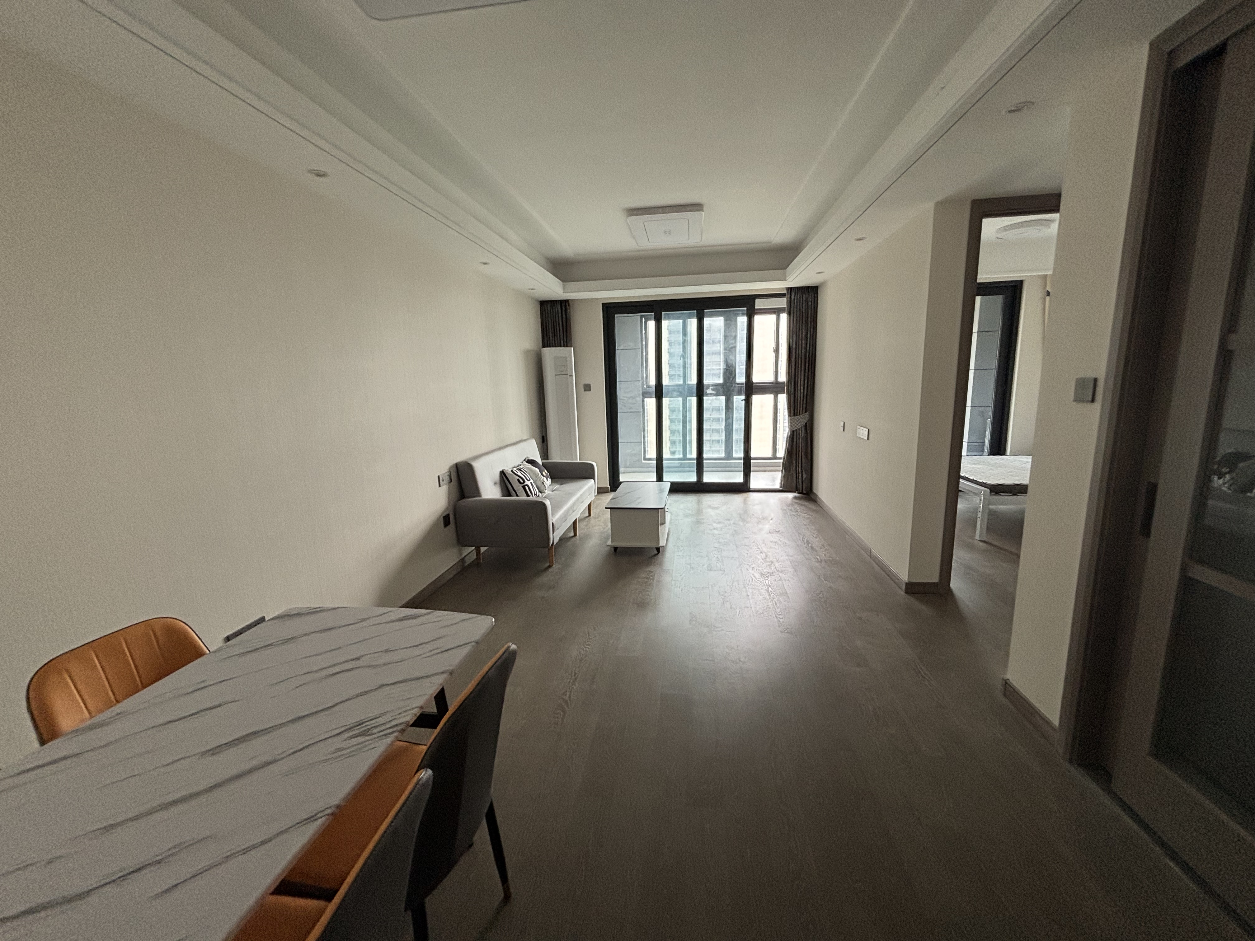 万科未来之光 3室2厅1卫 93m&sup2;