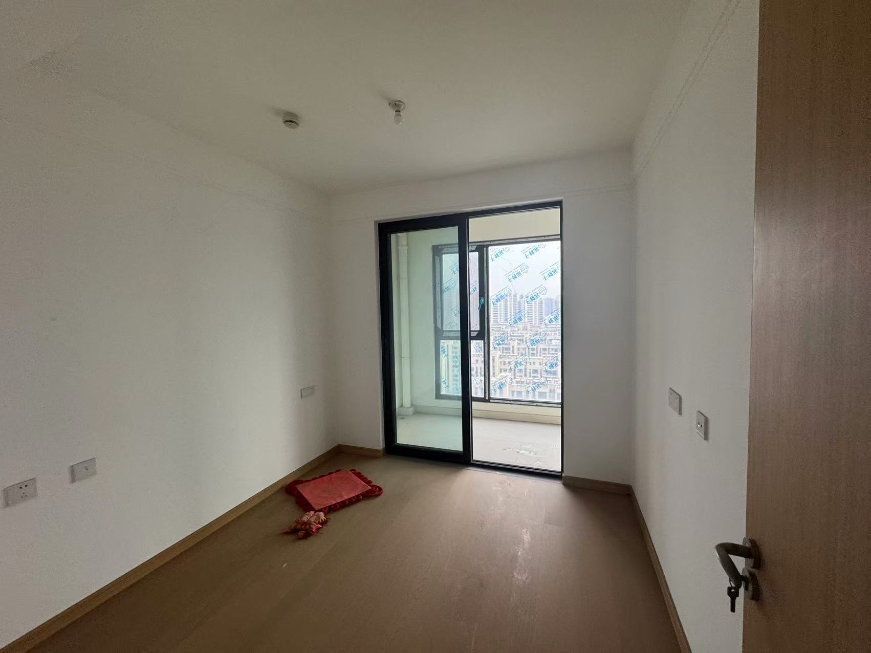 时光漫城 3室2厅1卫 92.61m&sup2;