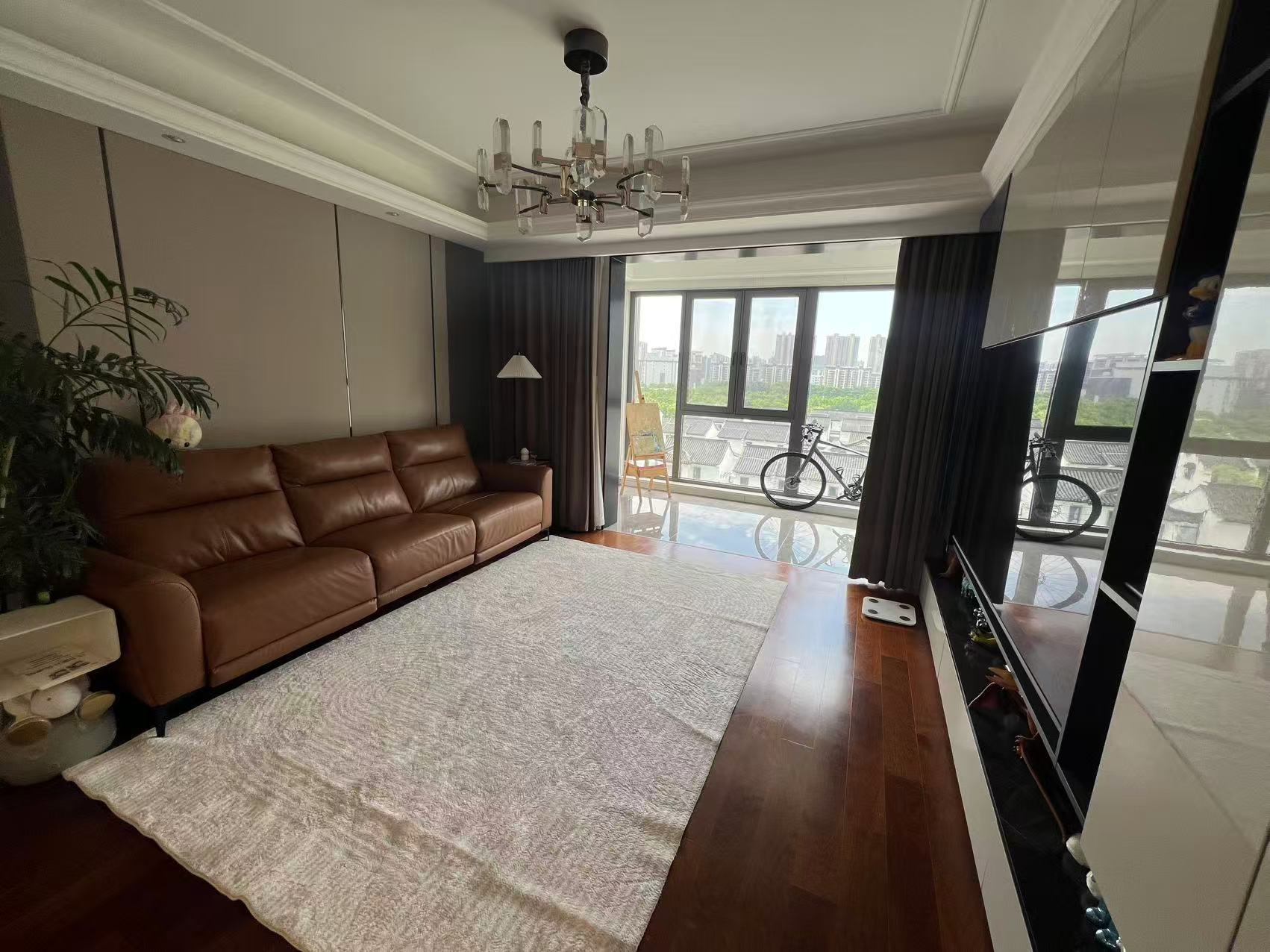 融创盛和九里桃源 4室2厅2卫 143.45m&sup2;