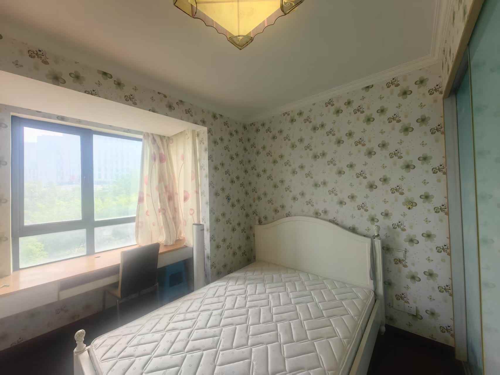 万通城 3室1厅1卫 96.99m&sup2;