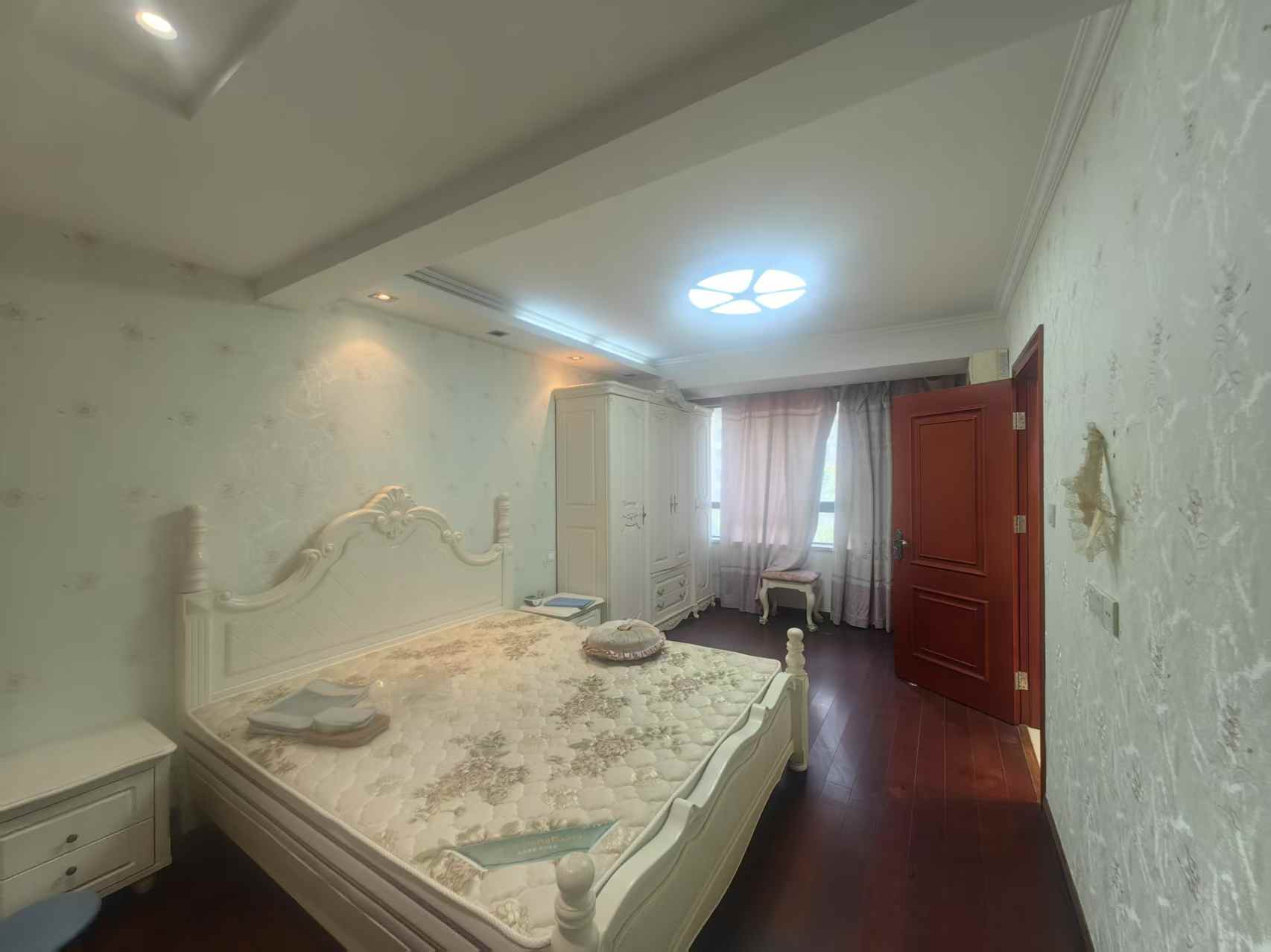 万通城 3室1厅1卫 96.99m&sup2;
