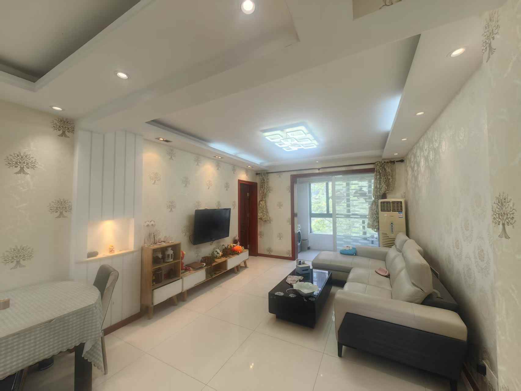 万通城 3室1厅1卫 96.99m&sup2;