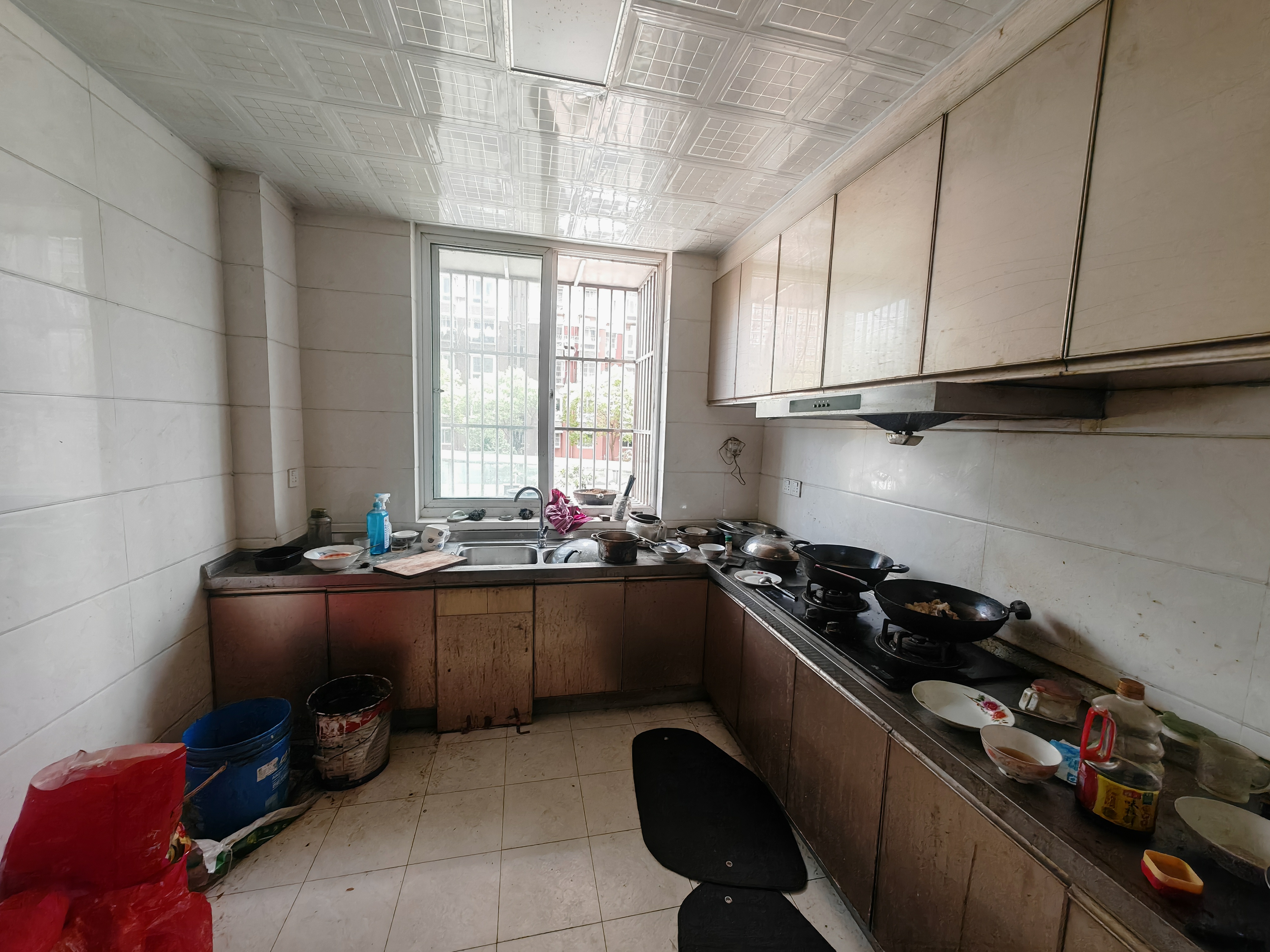 天虹苑 3室2厅2卫 129.44m&sup2;