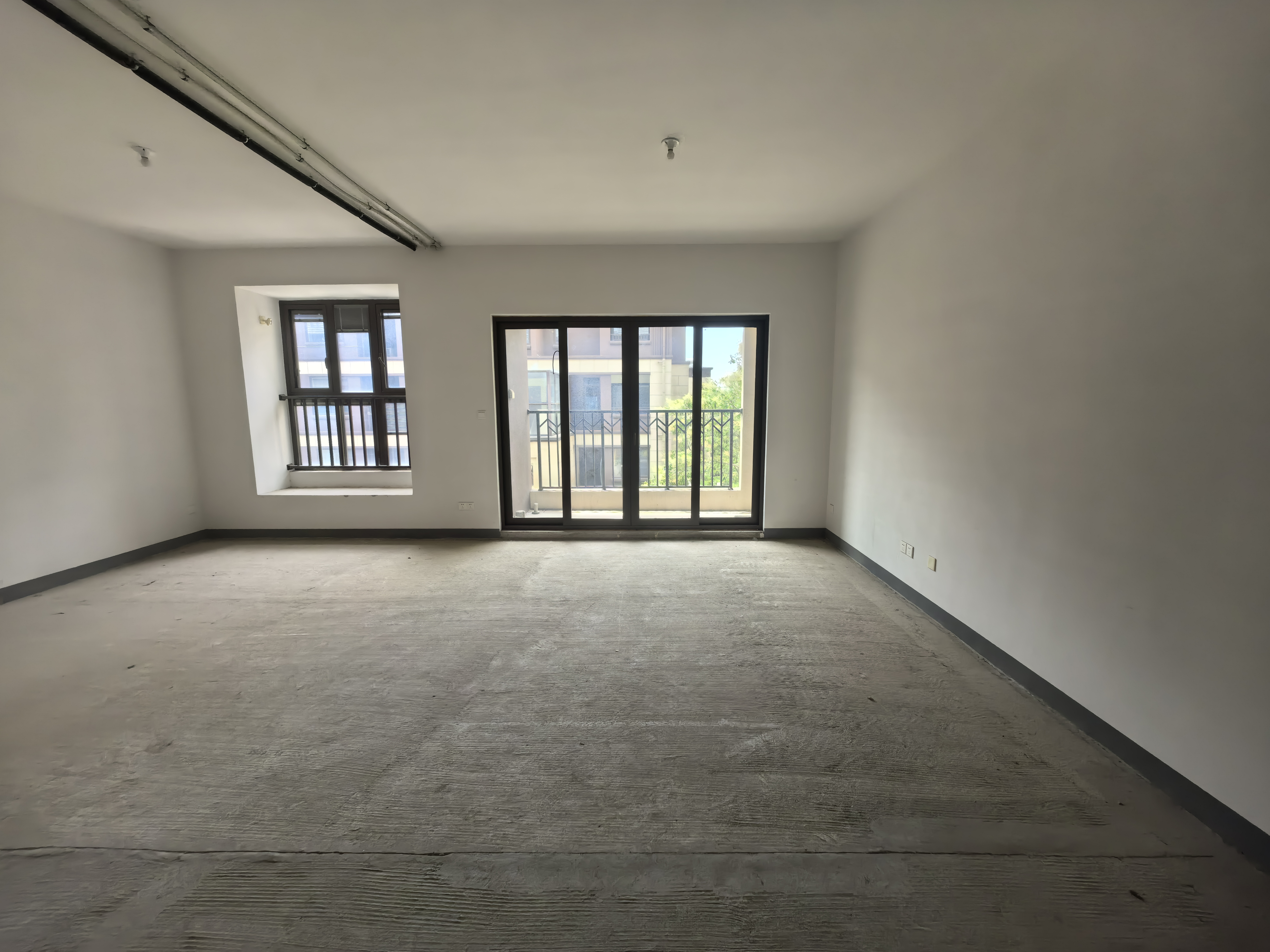 紫御四季 4室2厅2卫 160m²