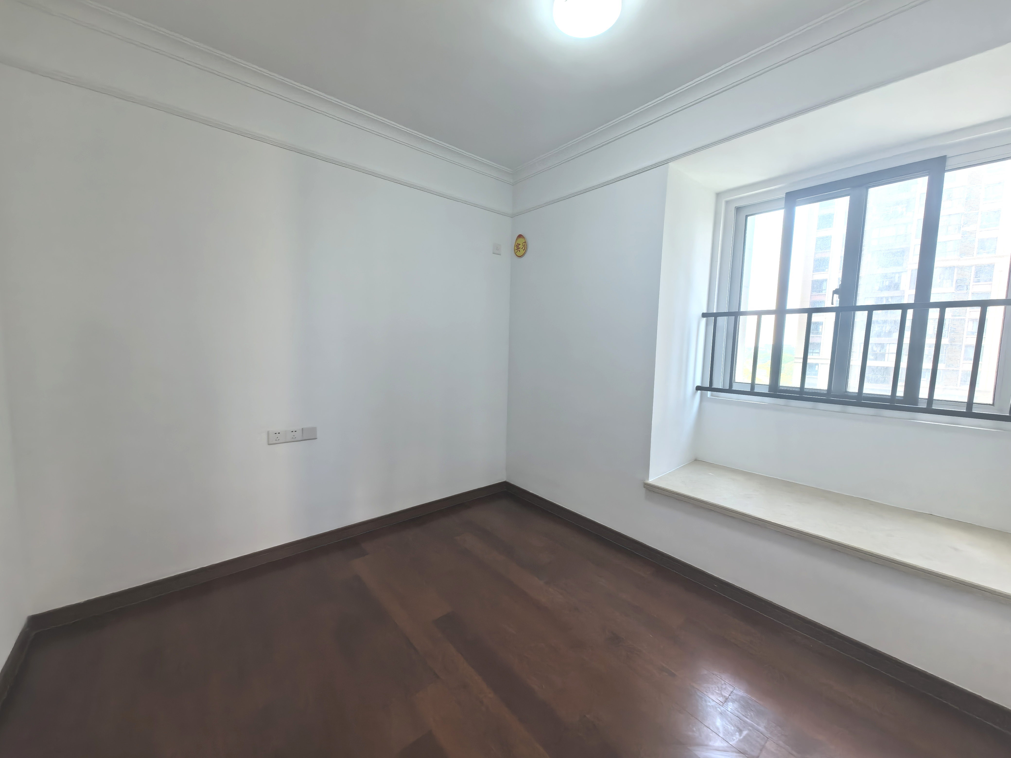 中海碧林湾 4室2厅2卫 128.42m&sup2;