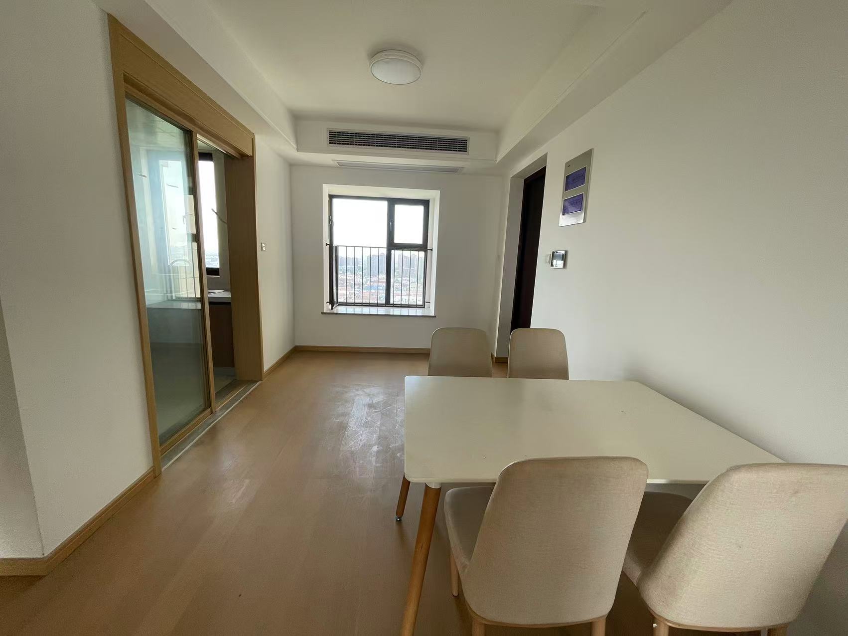 时光漫城 4室2厅2卫 127m&sup2;