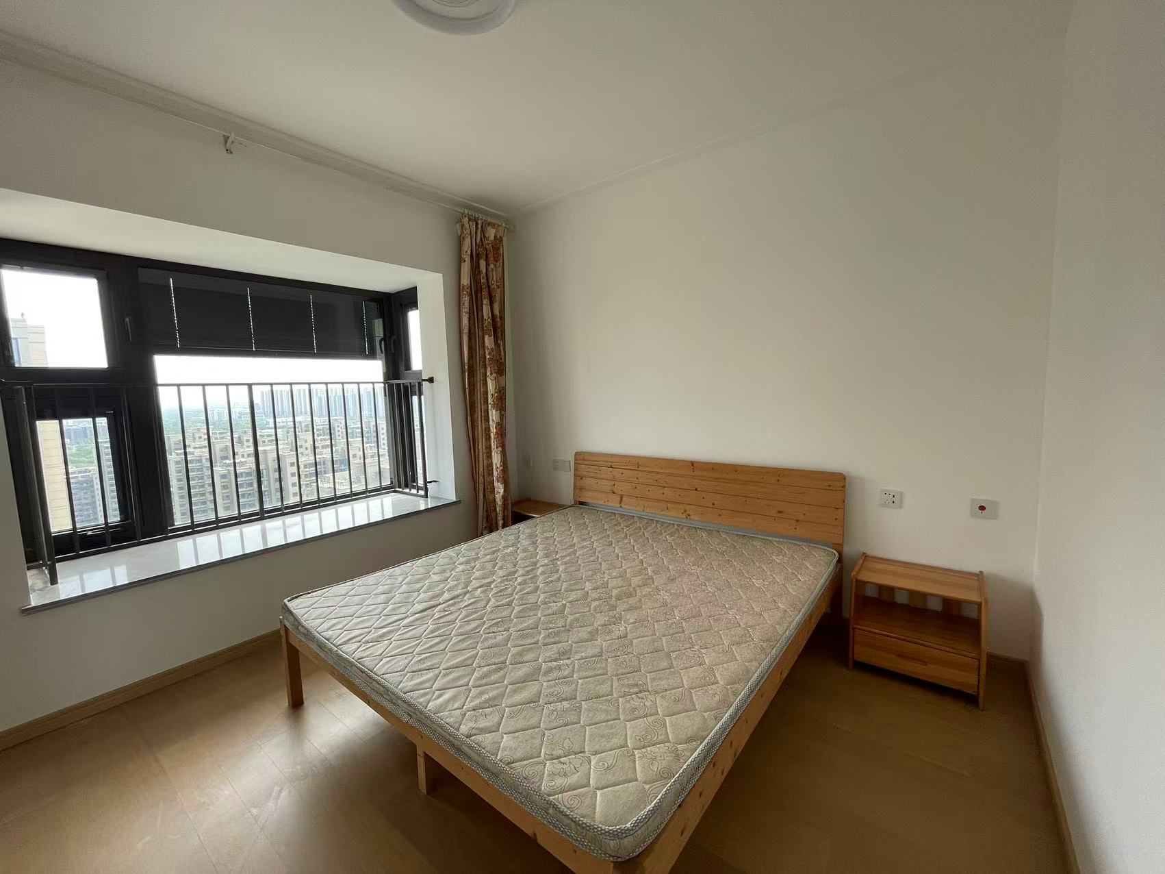 时光漫城 4室2厅2卫 127m&sup2;