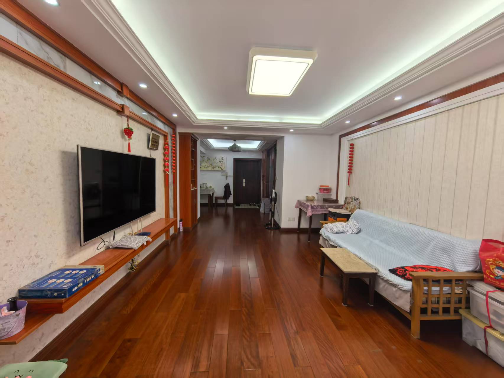 三里墩花苑三期 2室2厅1卫 98m&sup2;