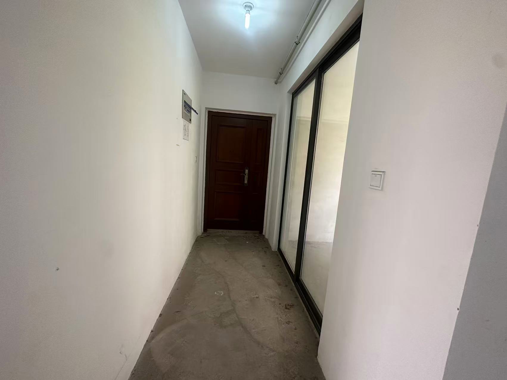 德诚&middot;翰景园 3室2厅1卫 97.9m&sup2;