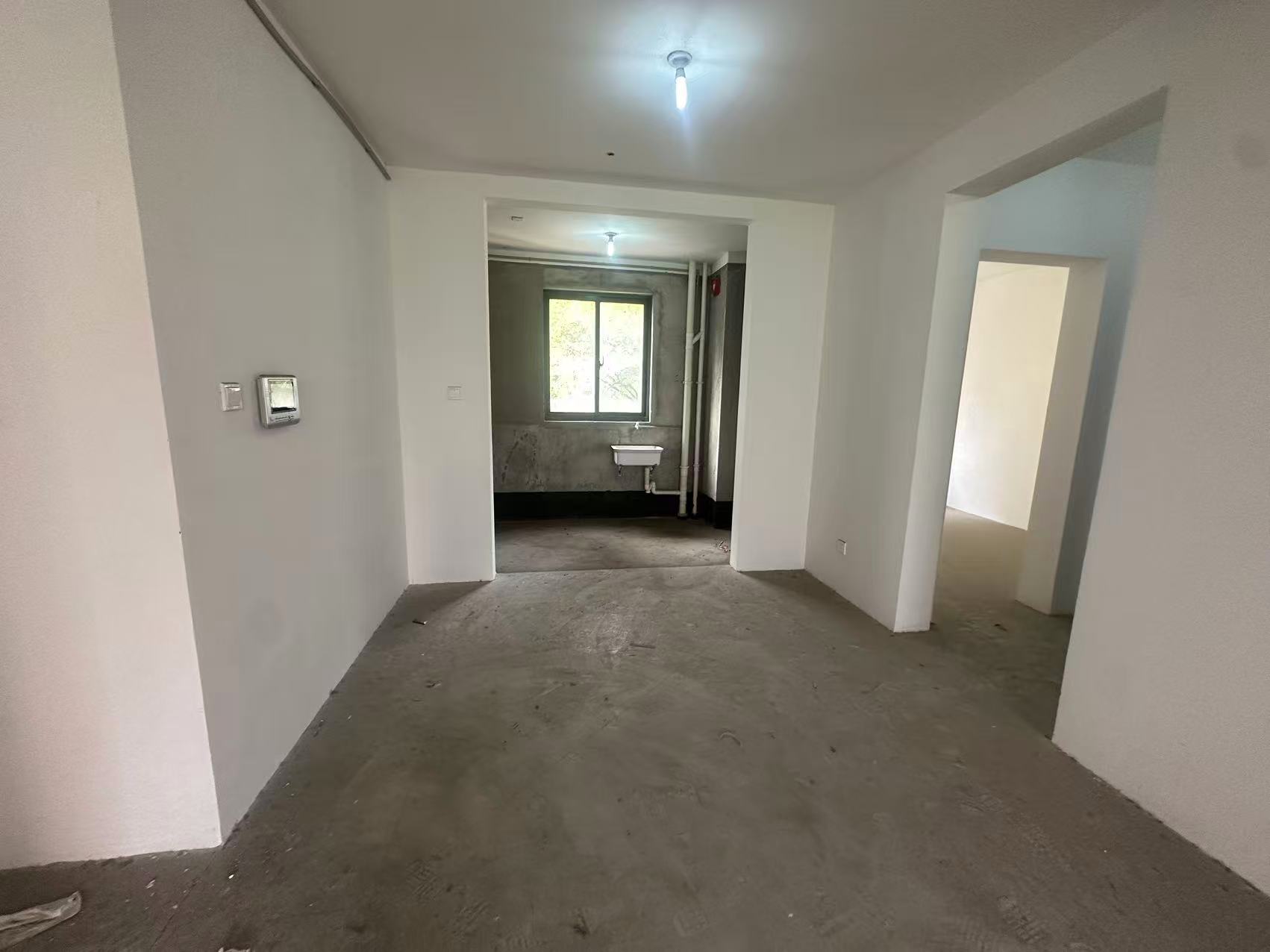 德诚&middot;翰景园 3室2厅1卫 97.9m&sup2;