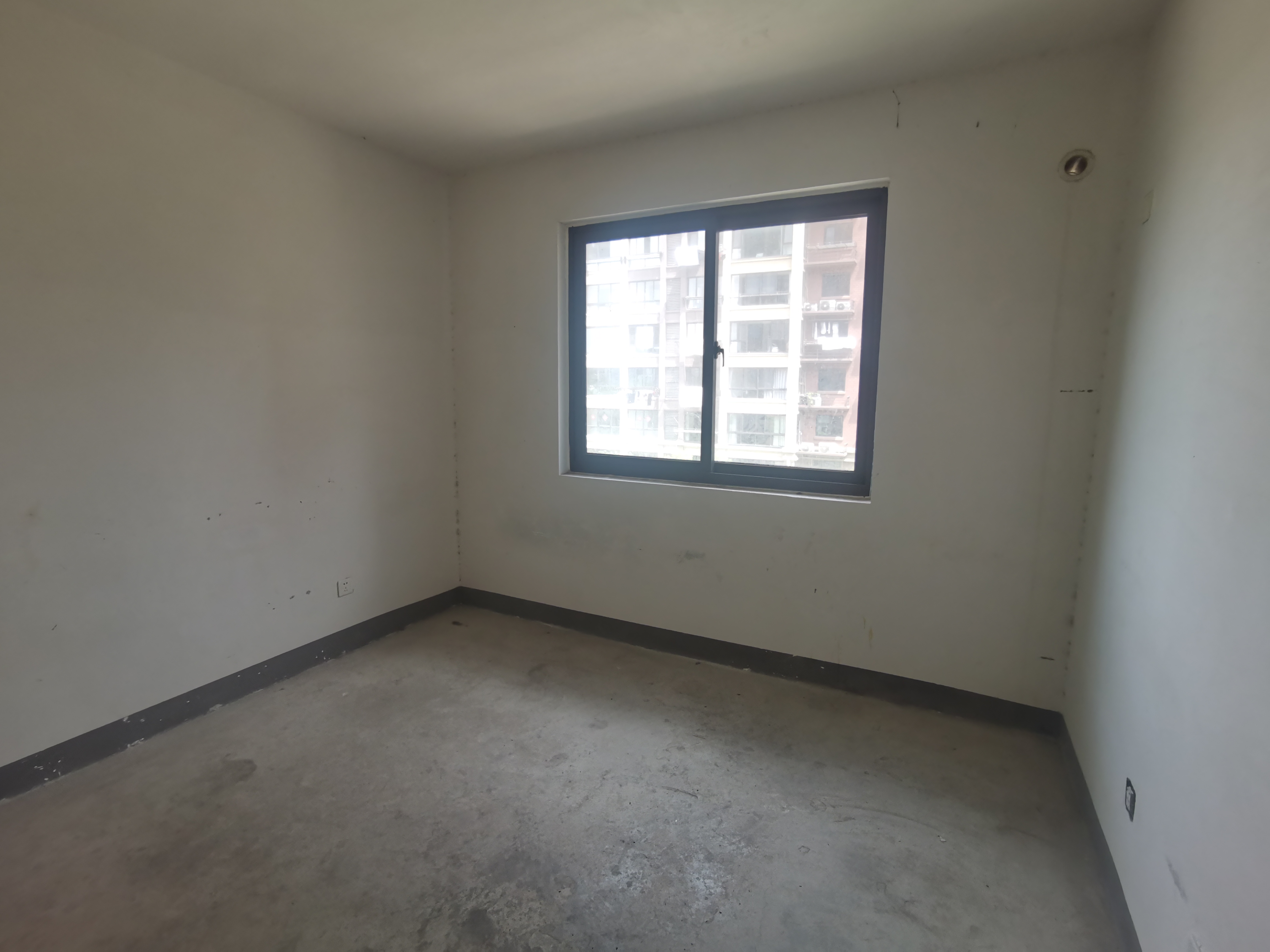 光明嘉苑 3室1厅2卫 120m&sup2;