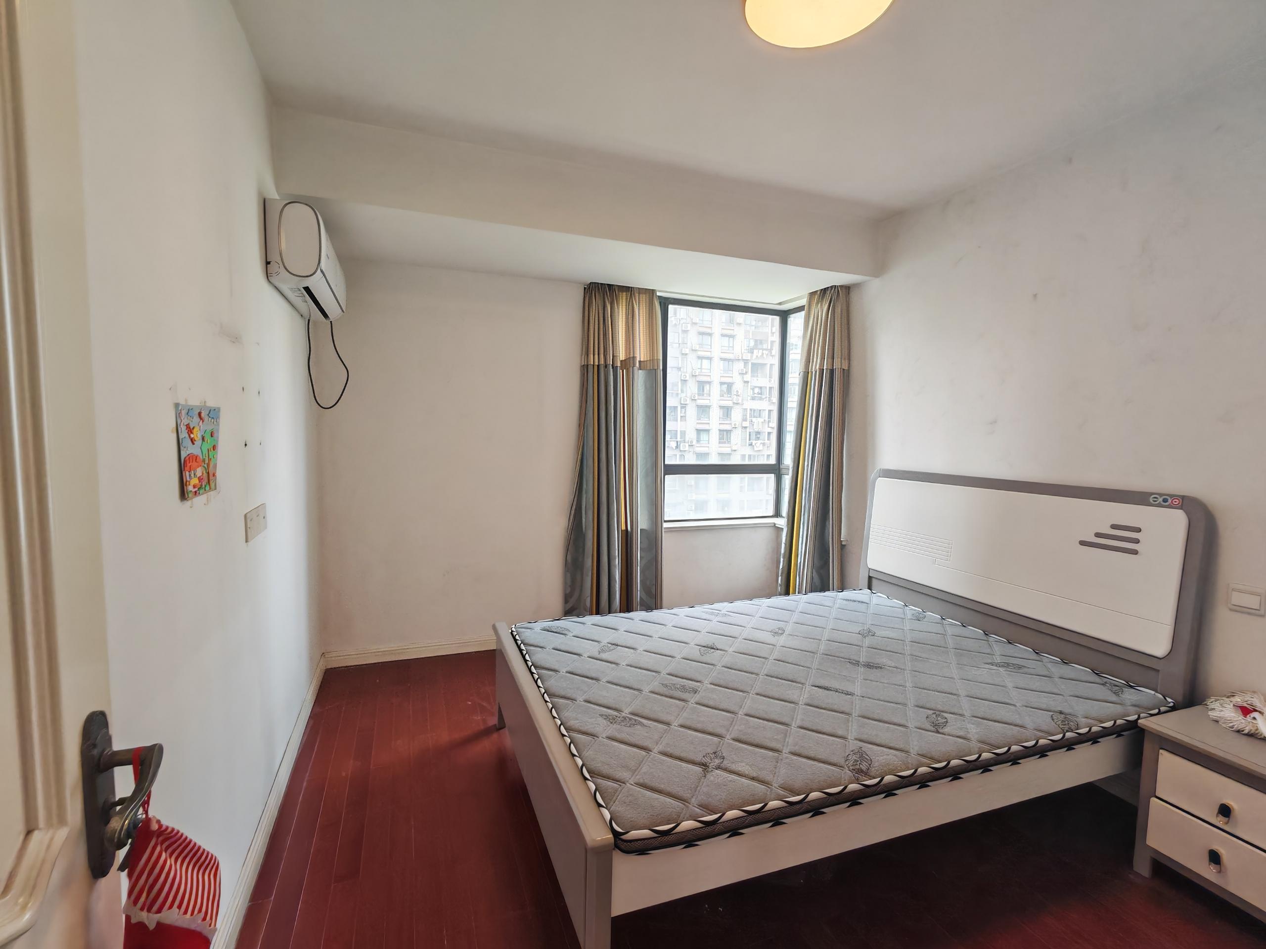 万通城 2室2厅1卫 98.16m&sup2;
