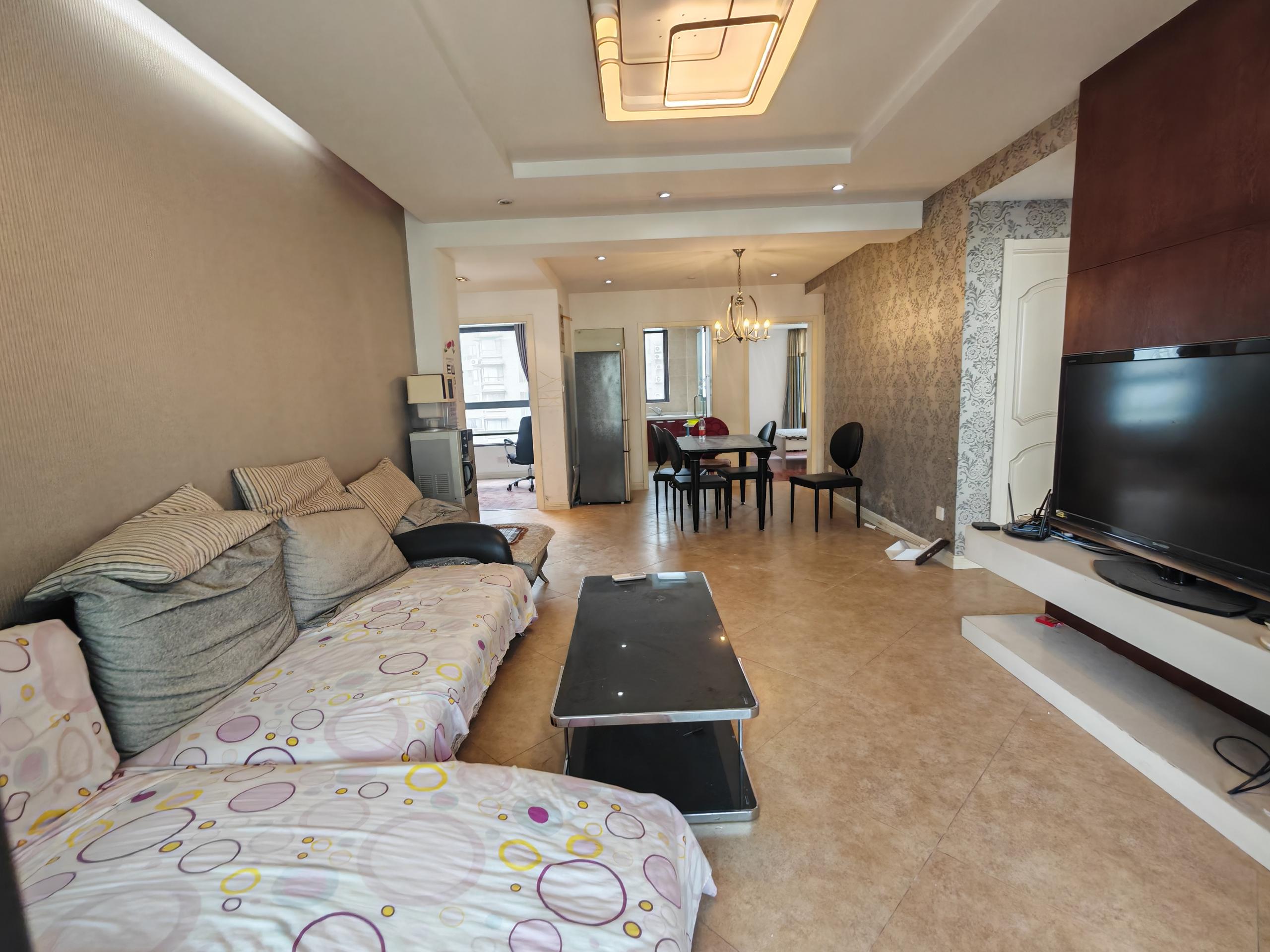 万通城 2室2厅1卫 98.16m&sup2;