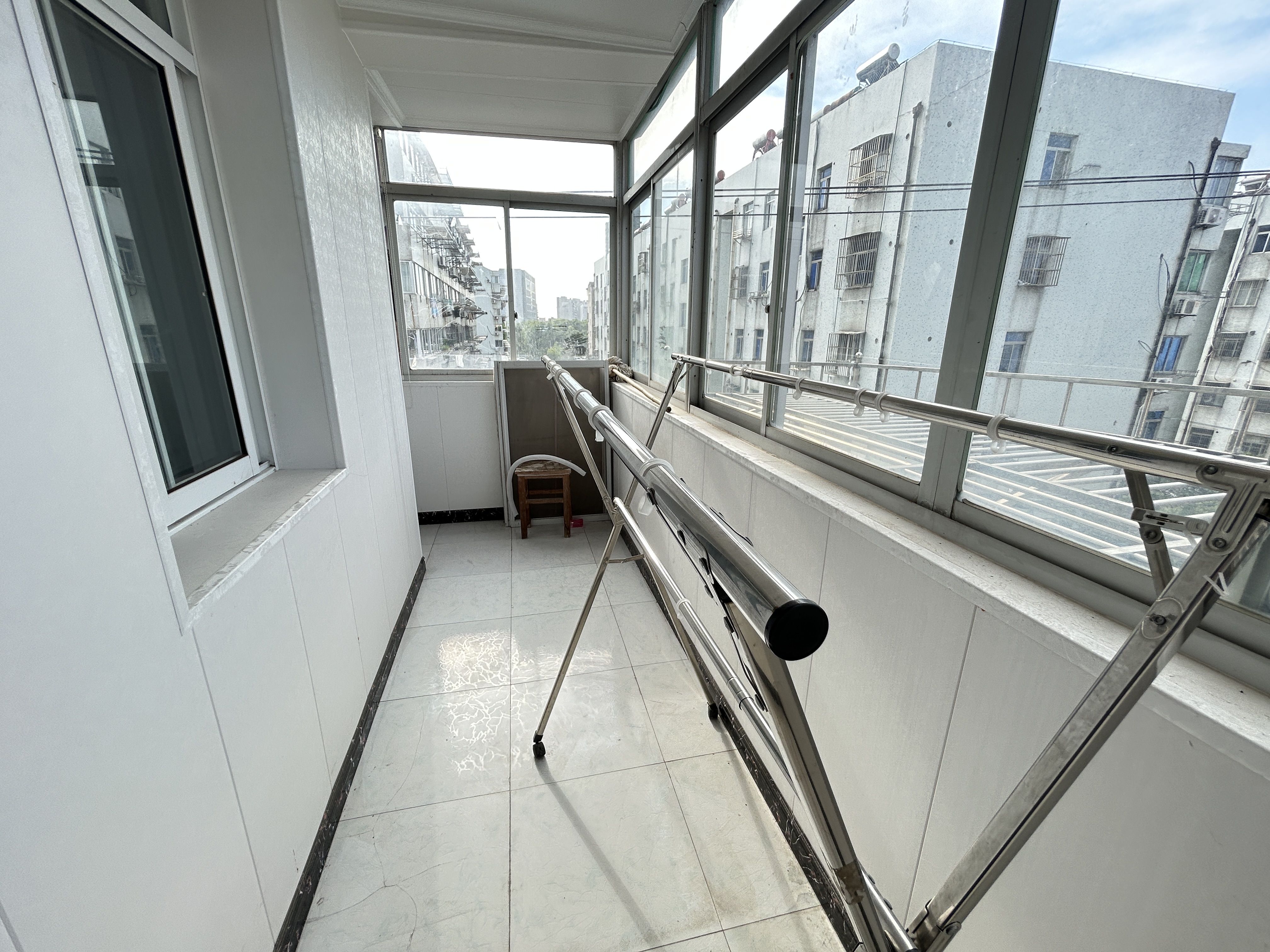 金南小区 2室1厅1卫 53.00m&sup2;