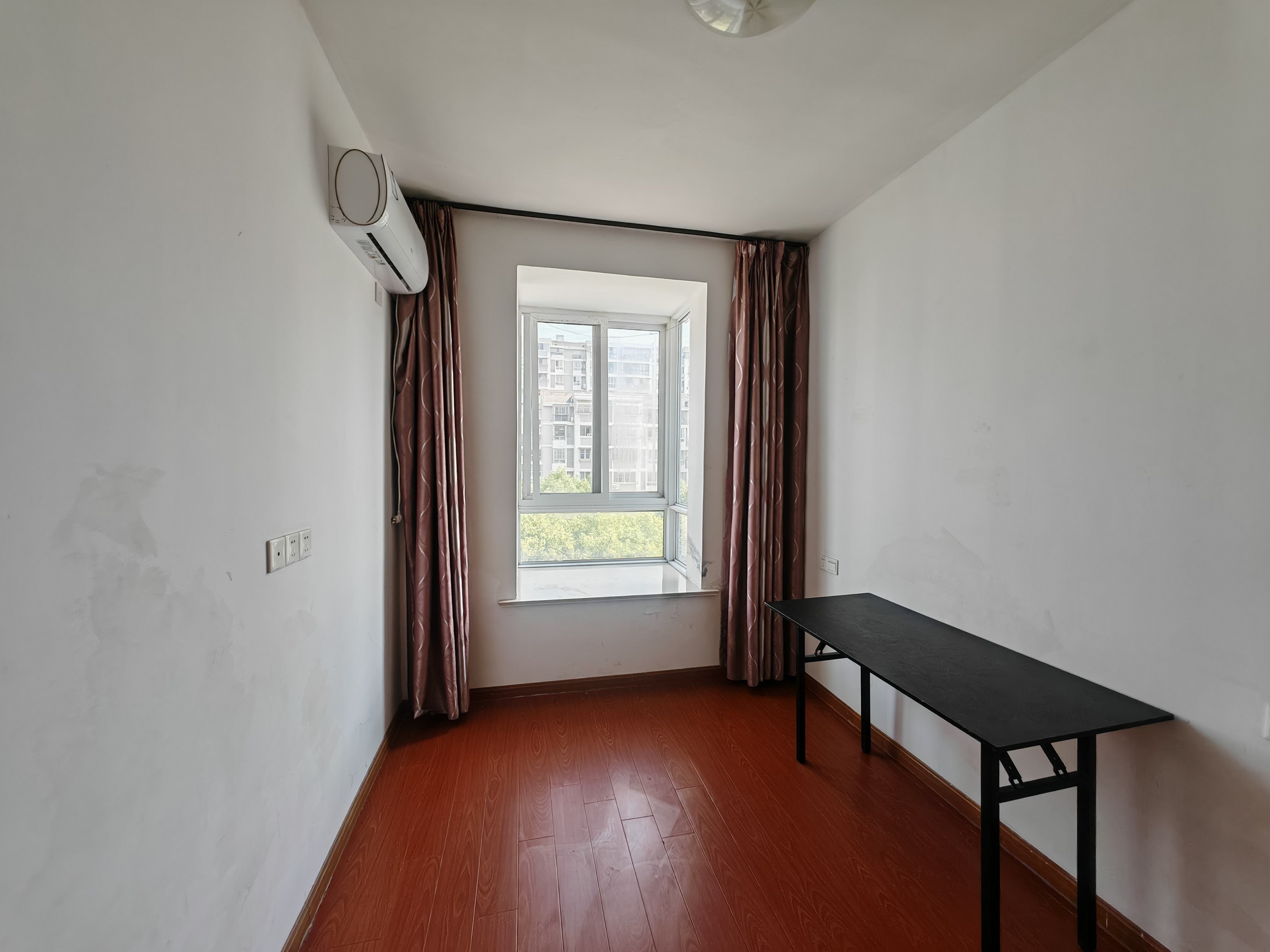 金霞南苑南区 3室2厅2卫 133m&sup2;