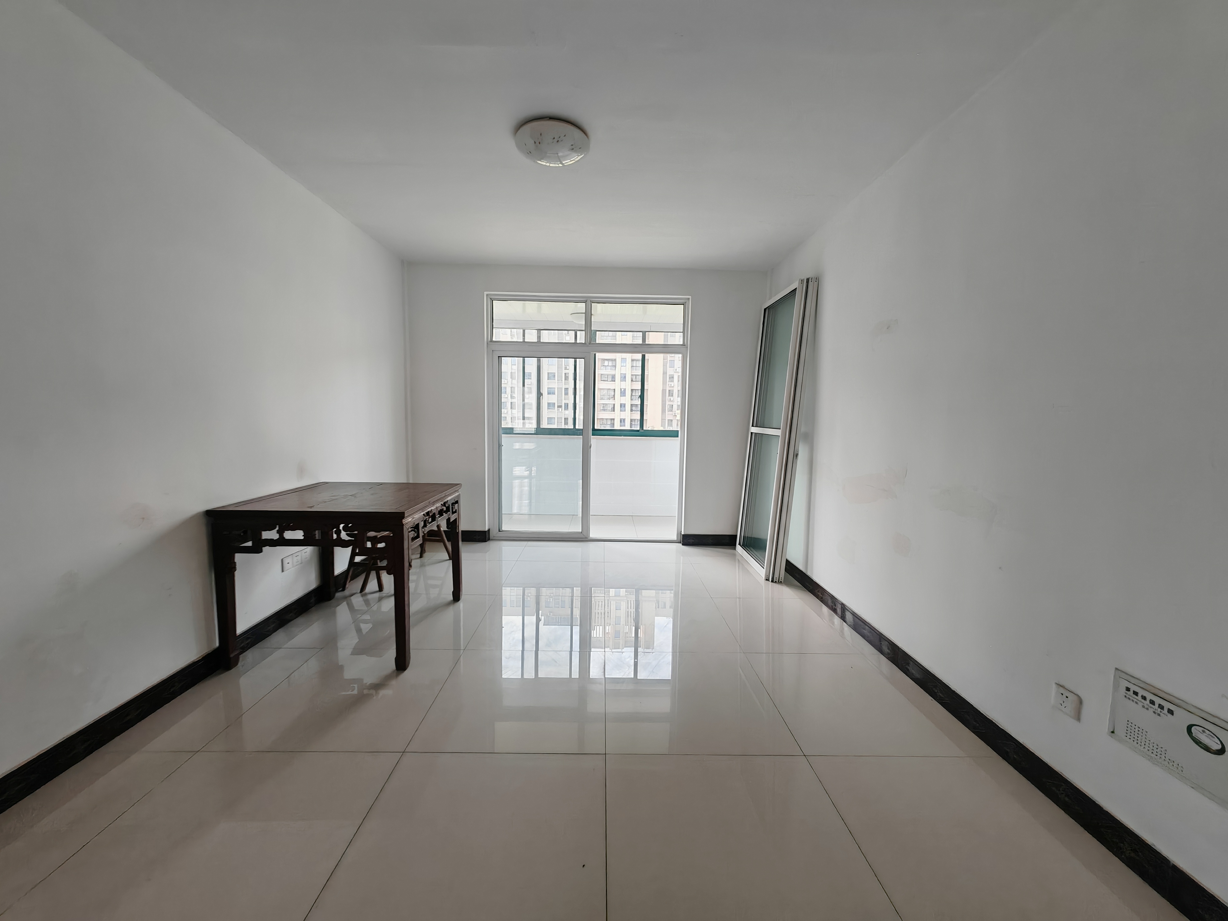 金霞南苑南区 3室2厅2卫 133m&sup2;