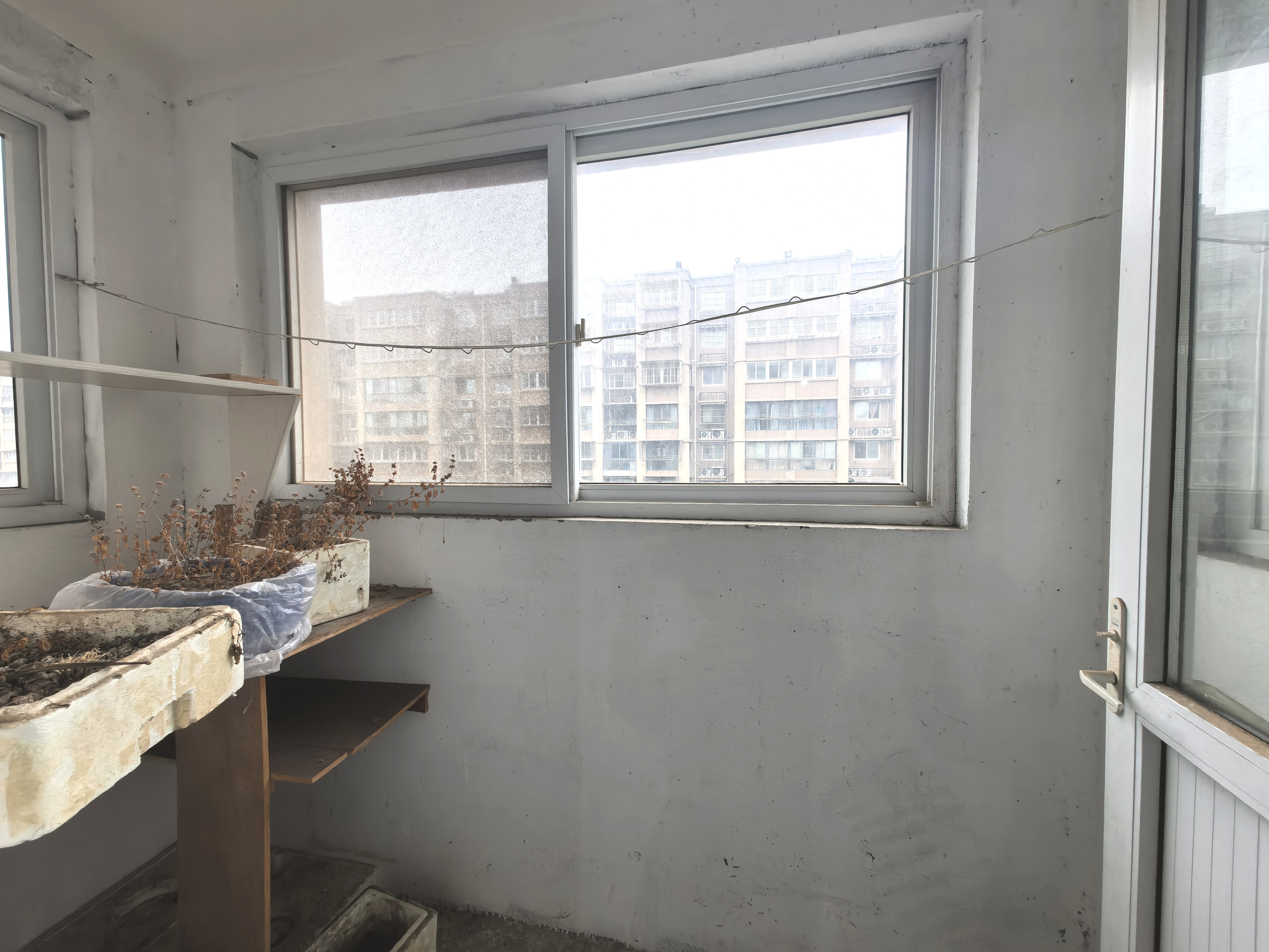 公园南苑 2室1厅1卫 99m&sup2;