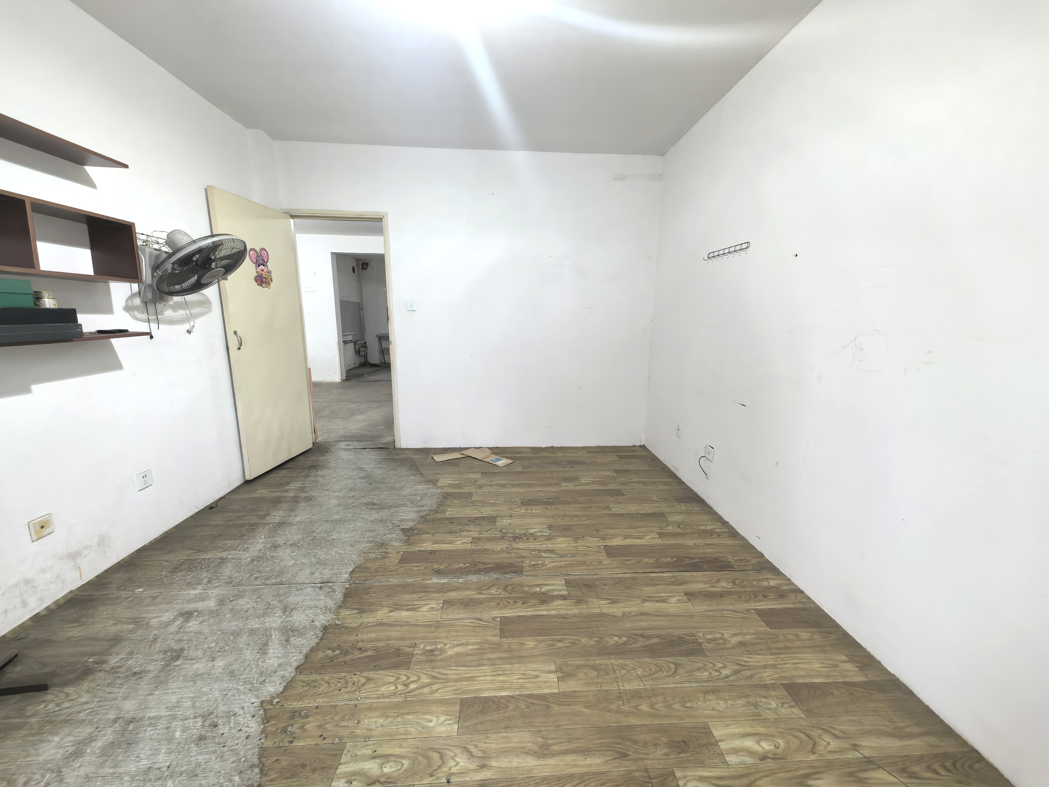 公园南苑 2室1厅1卫 99m&sup2;