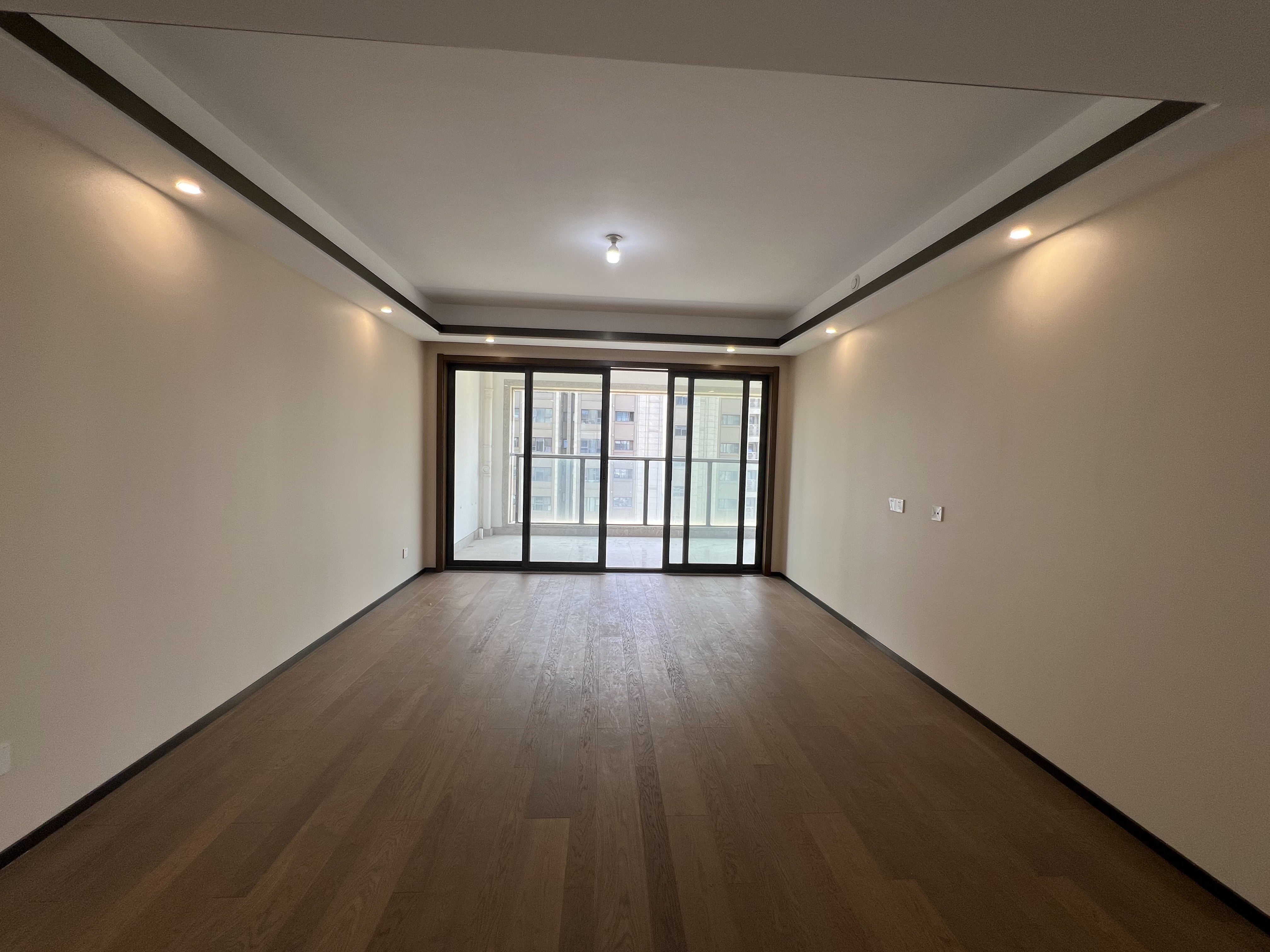 远创东樾 3室2厅2卫 124m²
