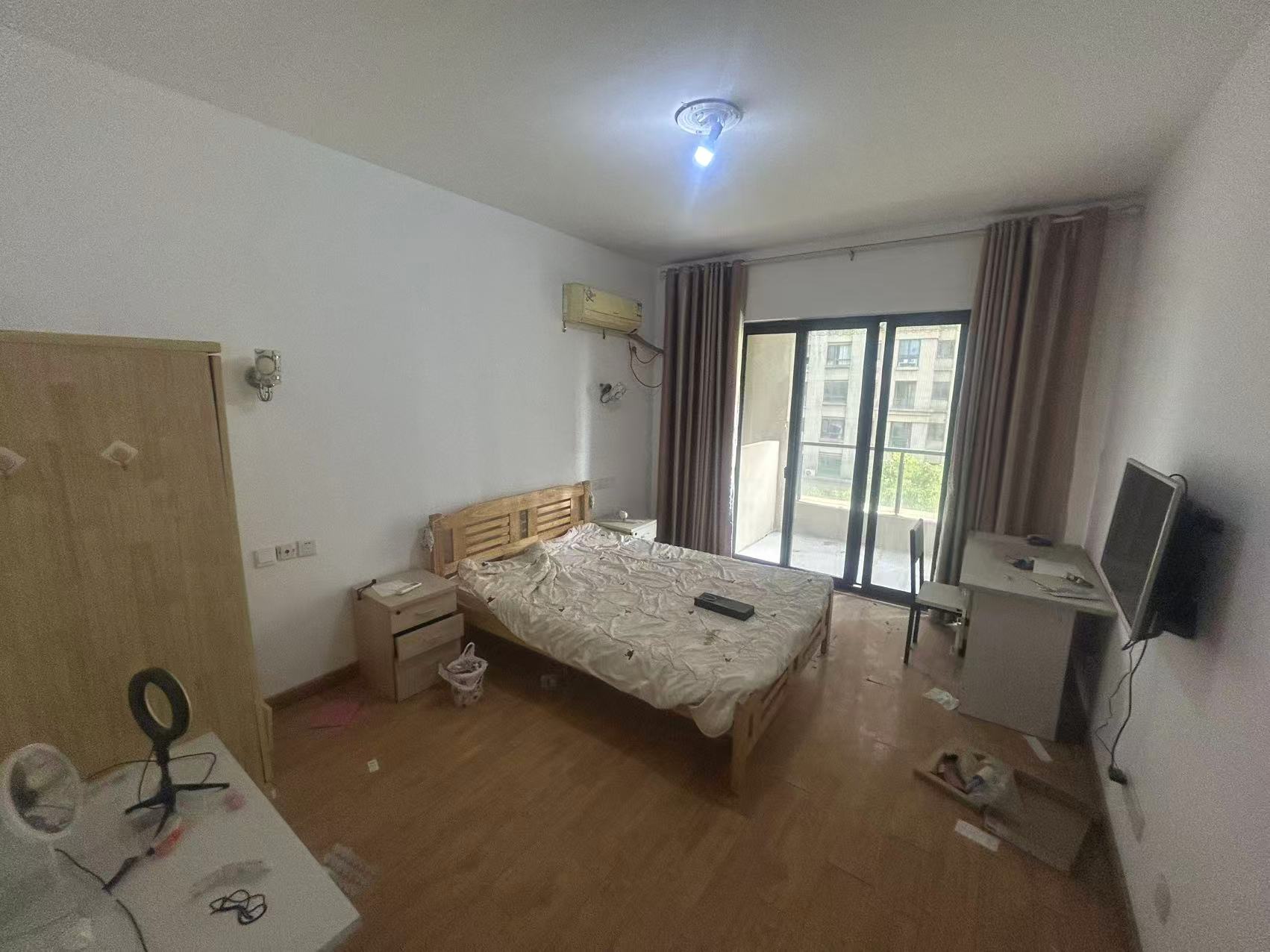 南通橡树湾 2室2厅1卫 85m&sup2;
