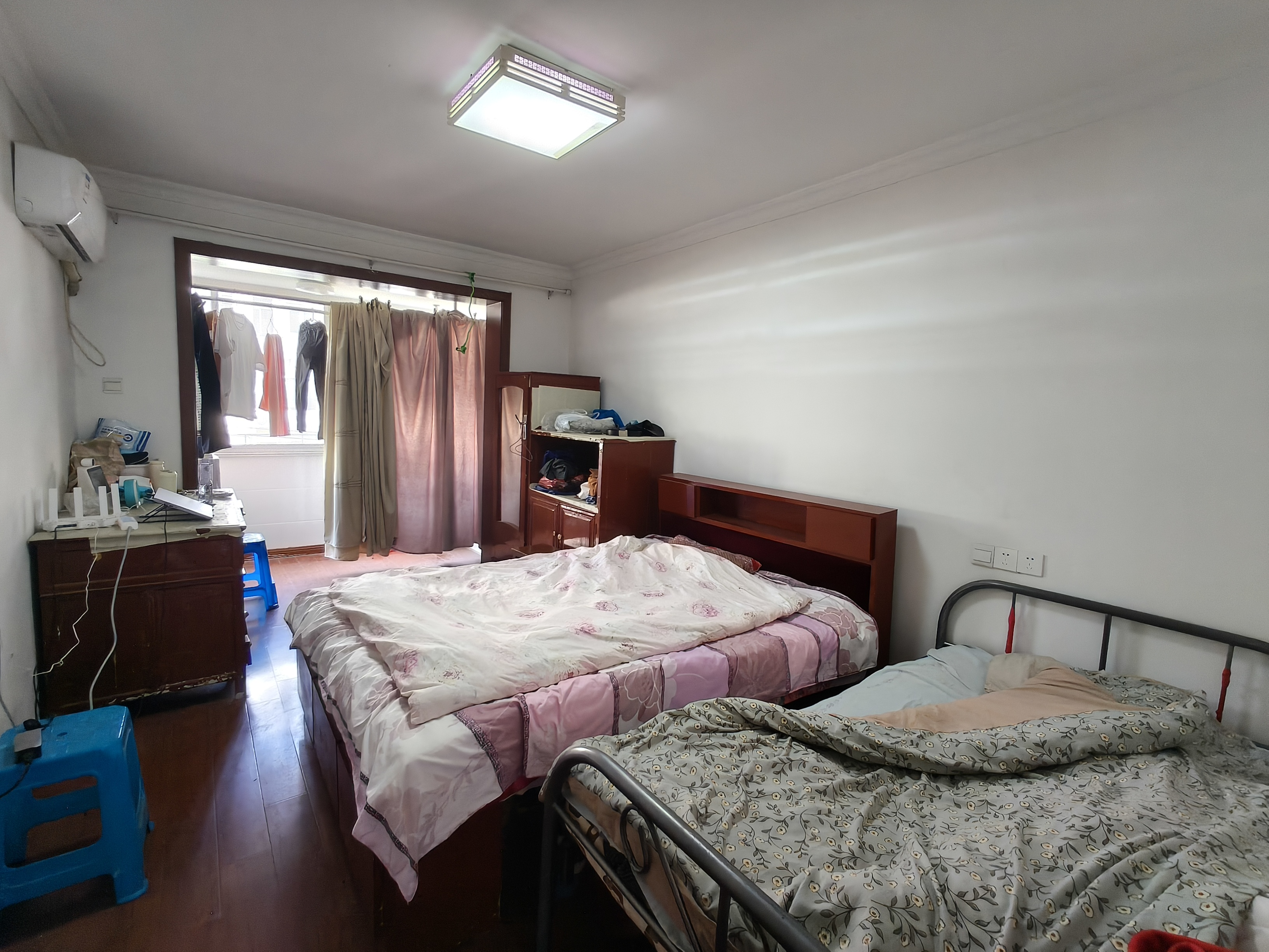虹桥西村 1室1厅1卫 45m&sup2;