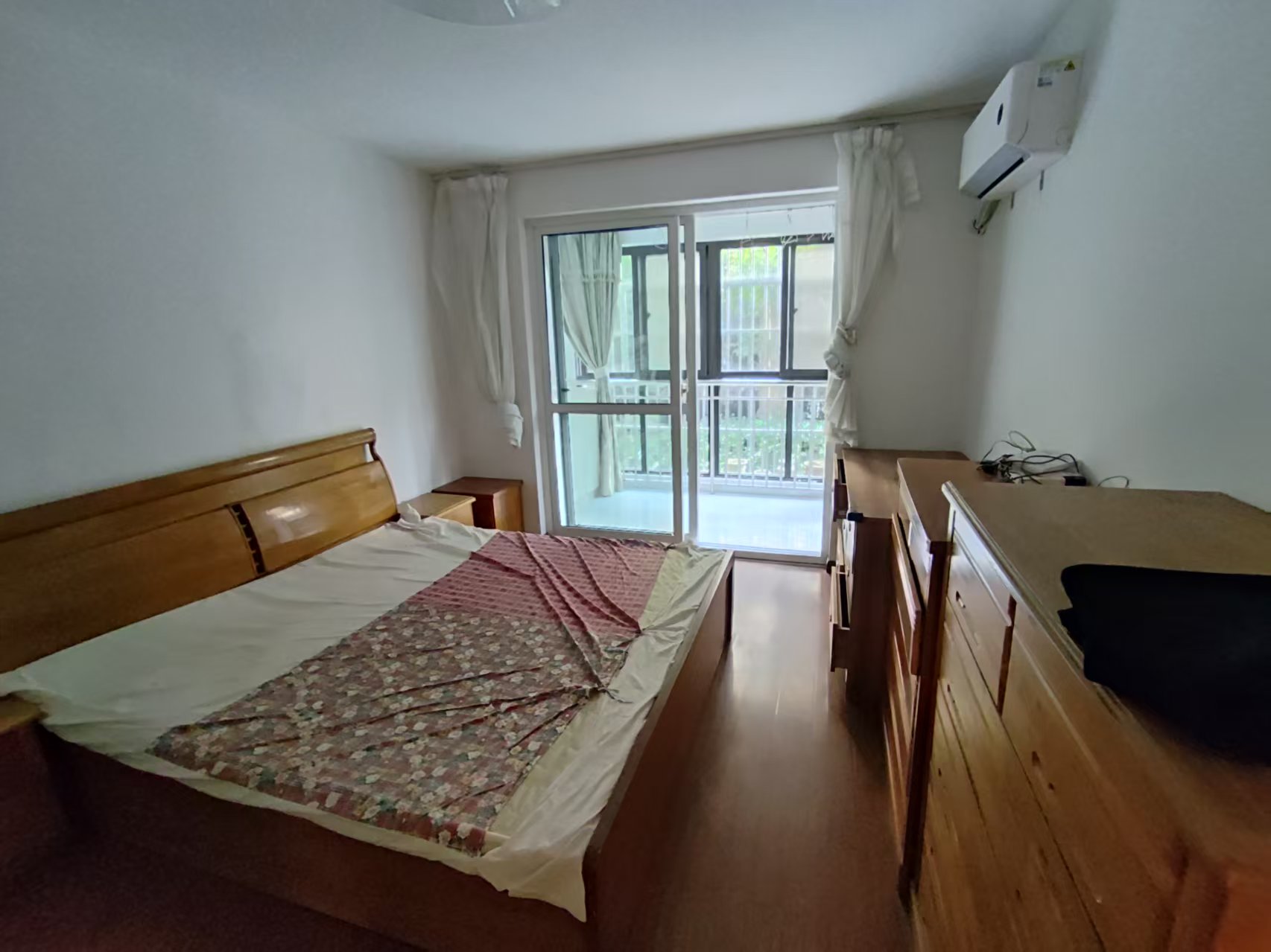 外滩花苑 2室1厅1卫 90.00m&sup2;