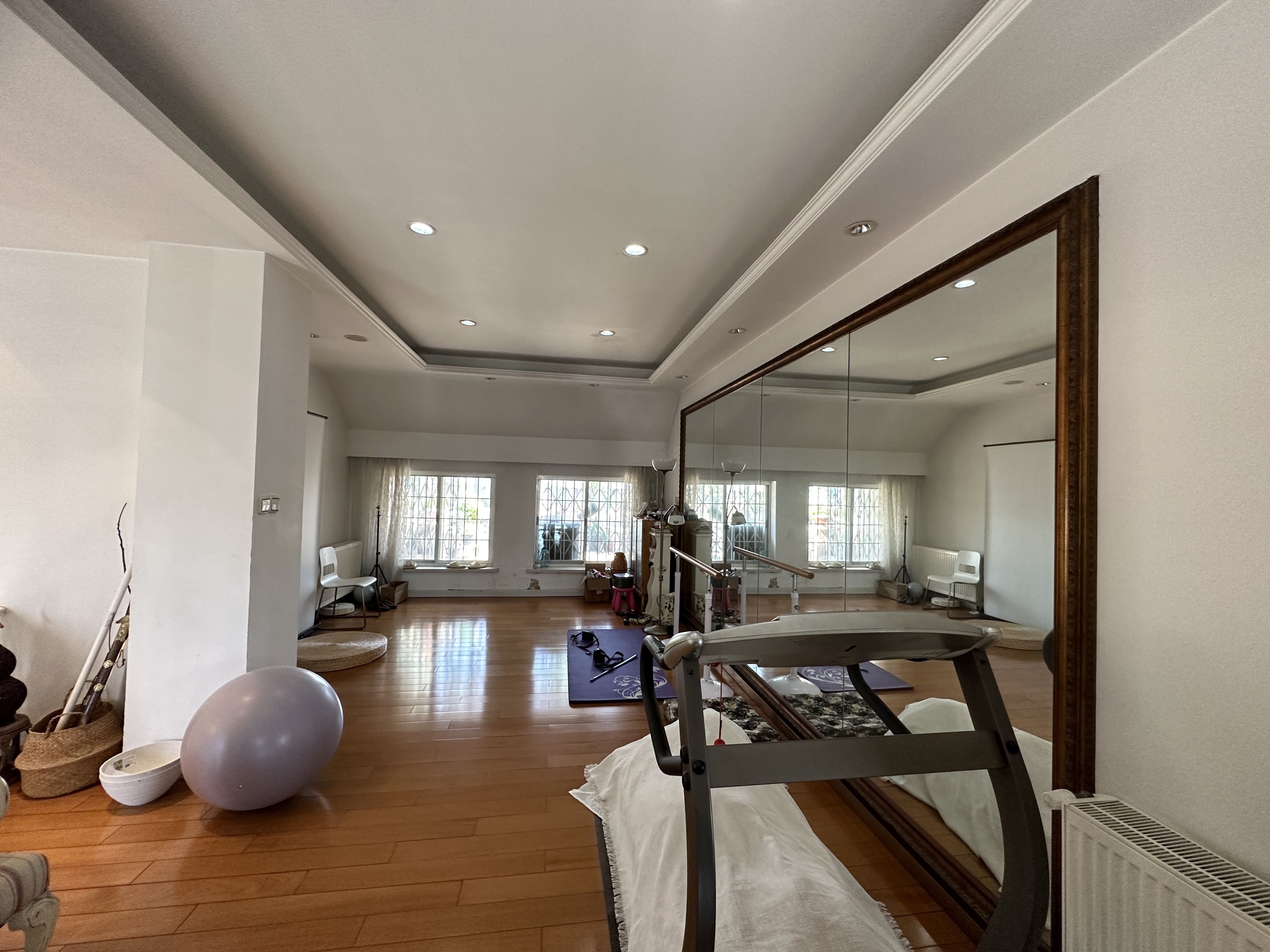 新海通锦绣苑 4室2厅3卫 233.17m&sup2;