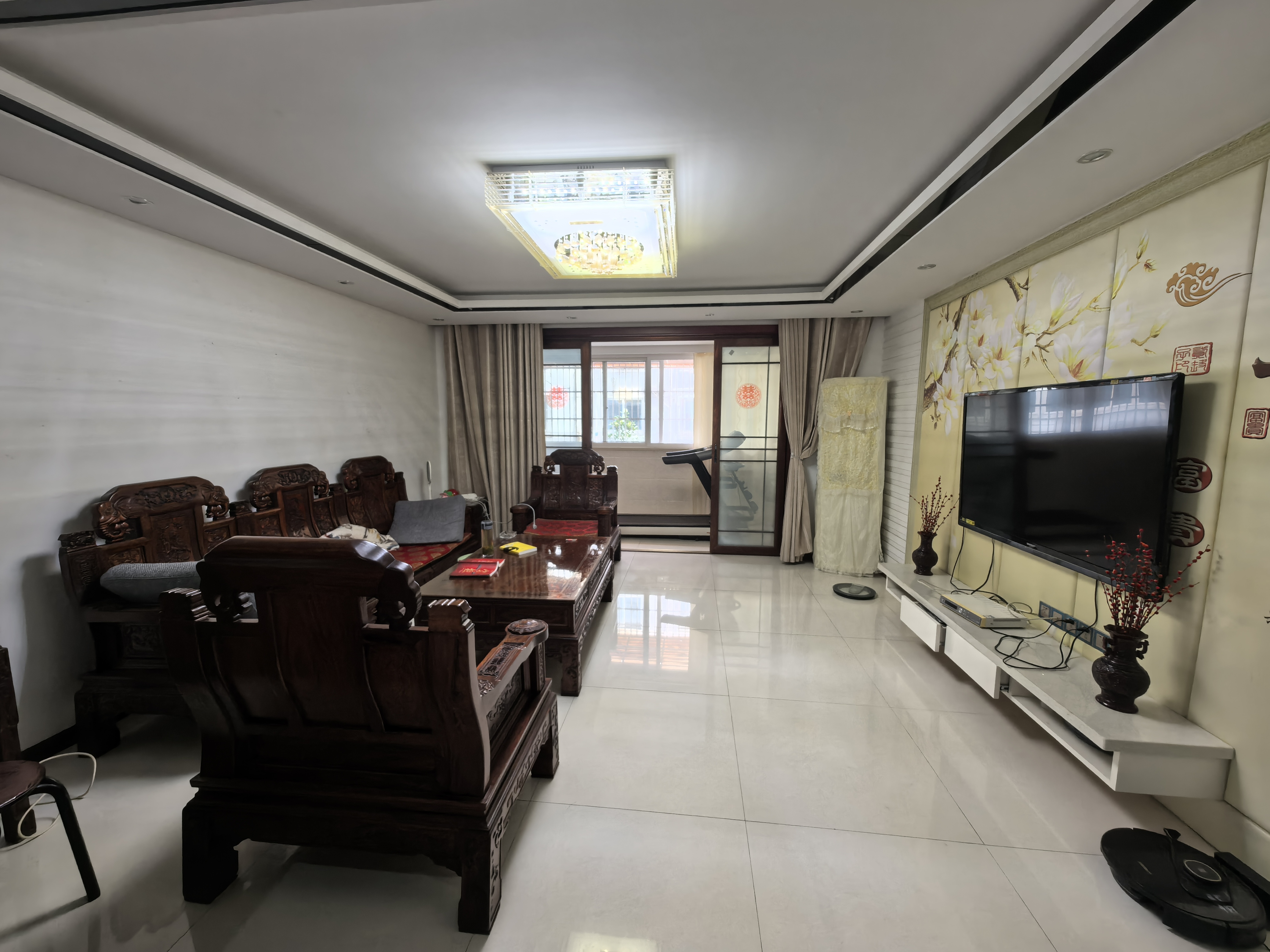 五山公寓 4室2厅2卫 172.13m&sup2;