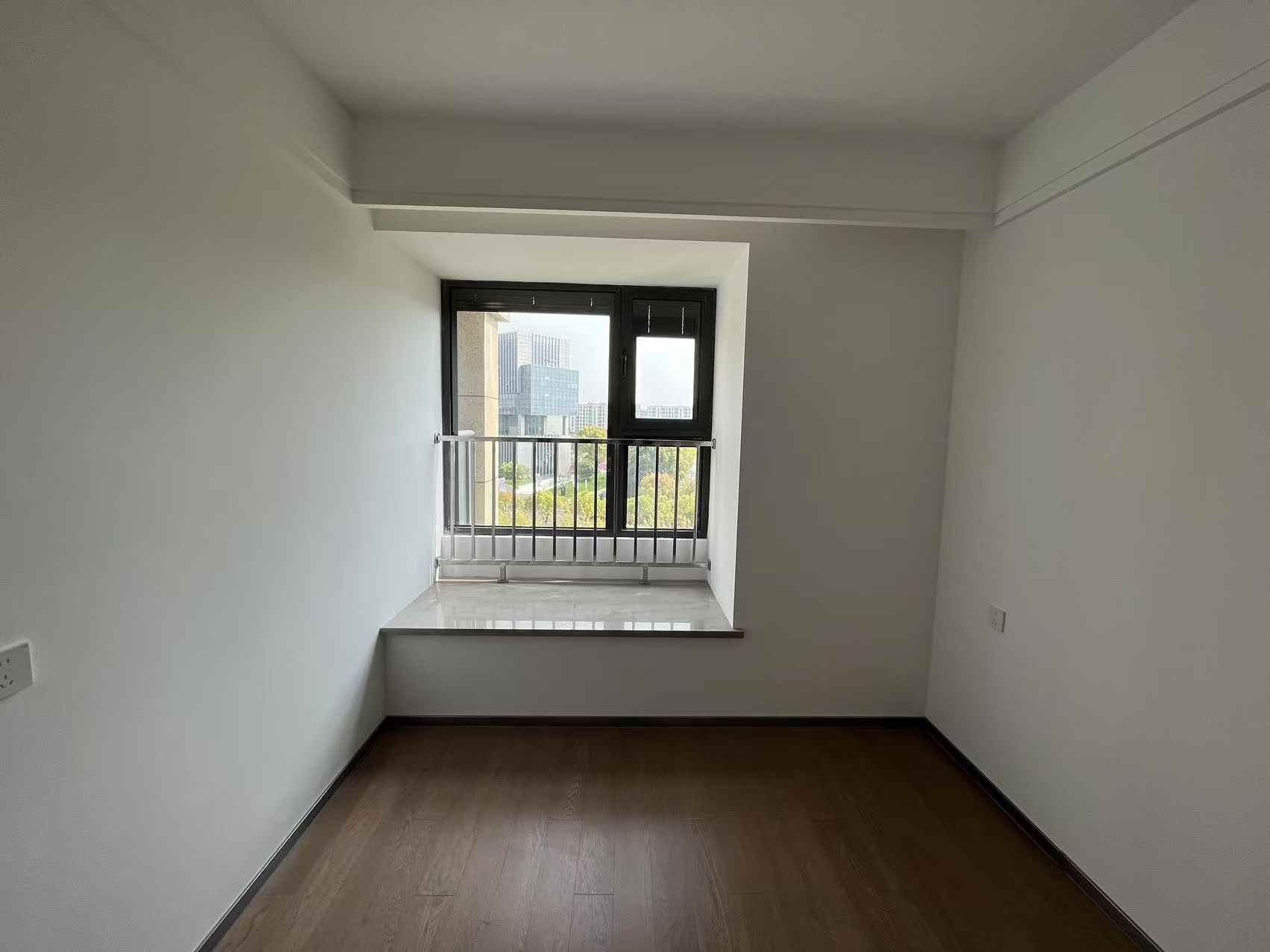 湖悦云境 3室2厅2卫 121m&sup2;