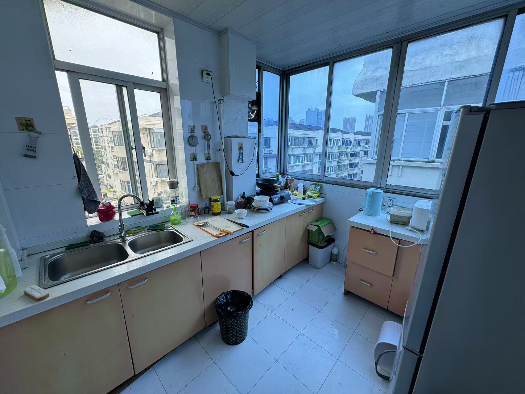 北濠新村二组团 2室1厅1卫 68m&sup2;